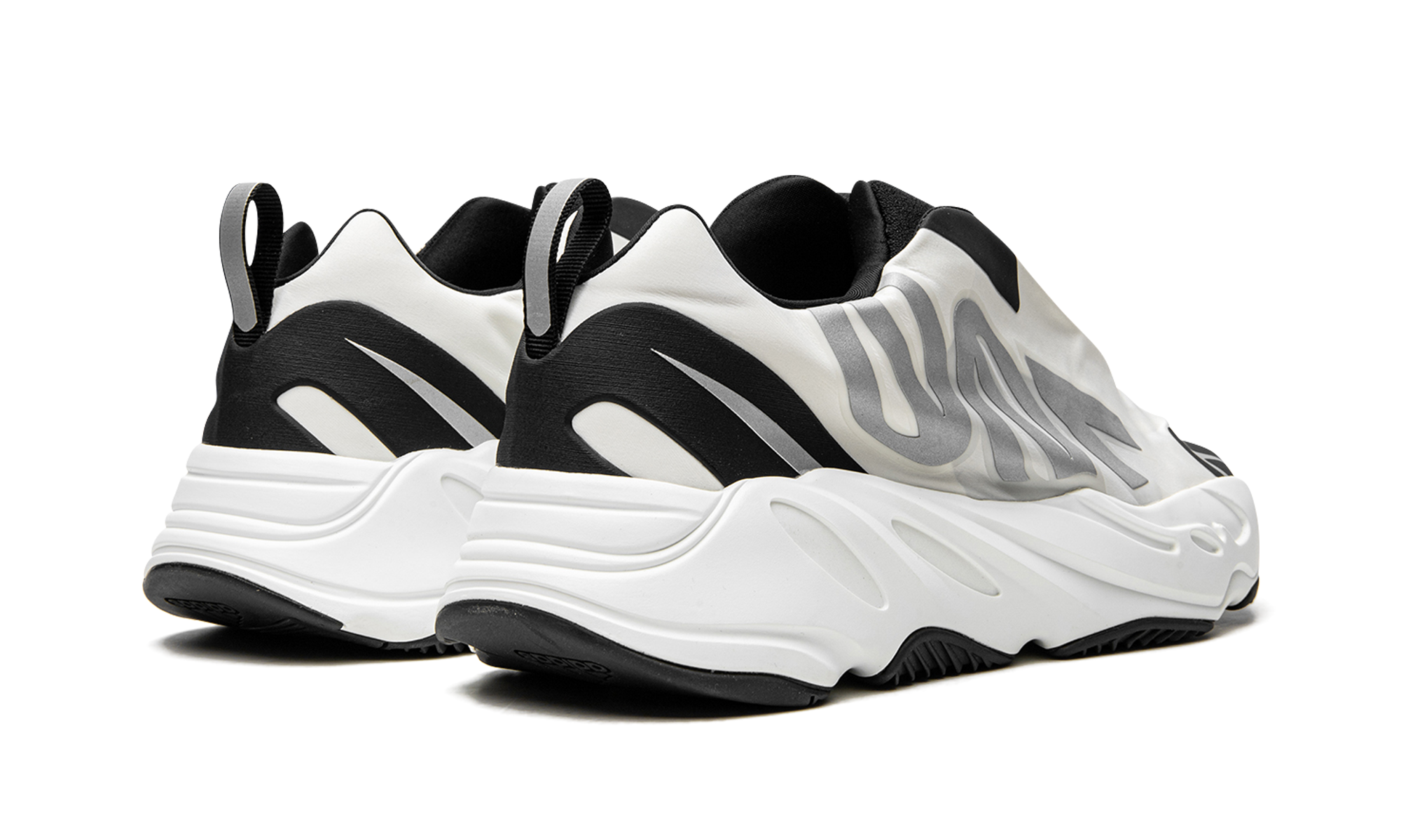 adidas yeezy boost 700 mnvn laceless analog+IG4798+diagnol right behind view