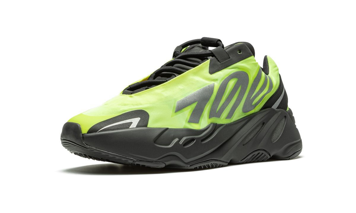 adidas yeezy boost 700 mnvn phosphor+FY3727+left diagnol single view