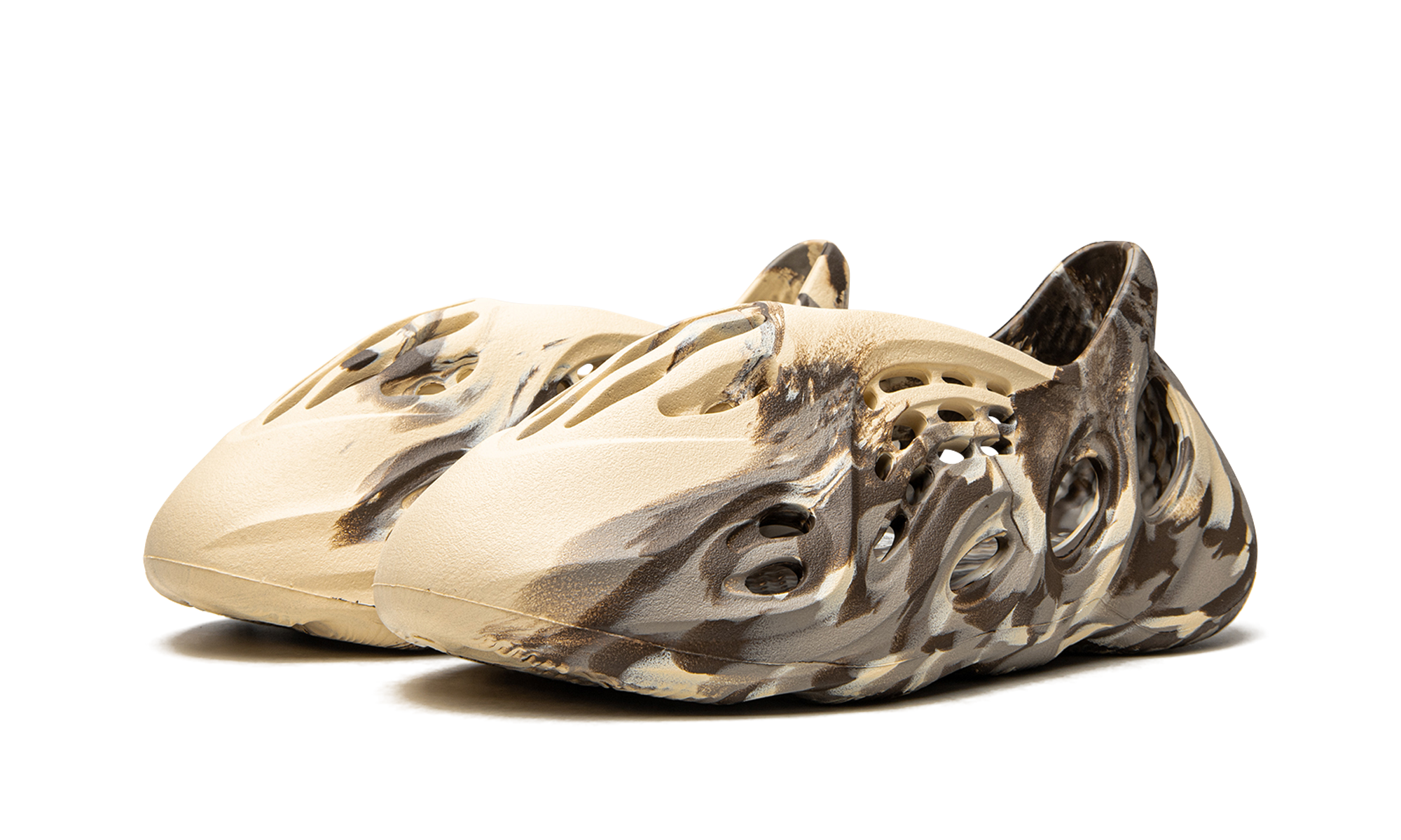 adidas yeezy foam rnnr mx cream clay+GX8774+diagnol left view