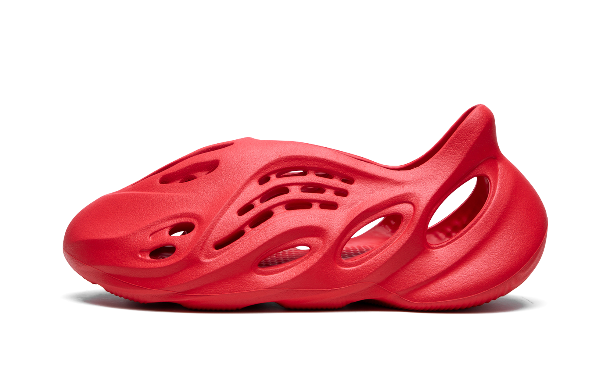 adidas yeezy foam rnnr vermillion+GW3355+diagnol right view 1