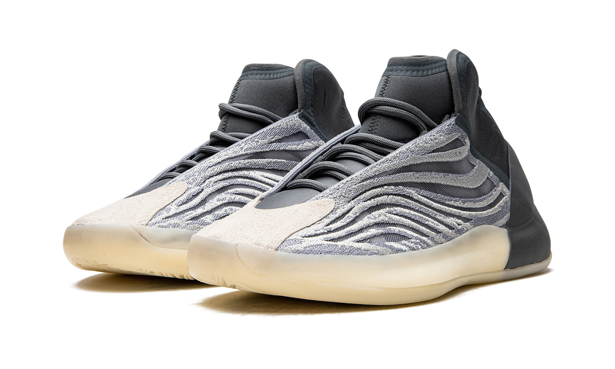 adidas yeezy qntm mono carbon+GX6594+diagnol left view