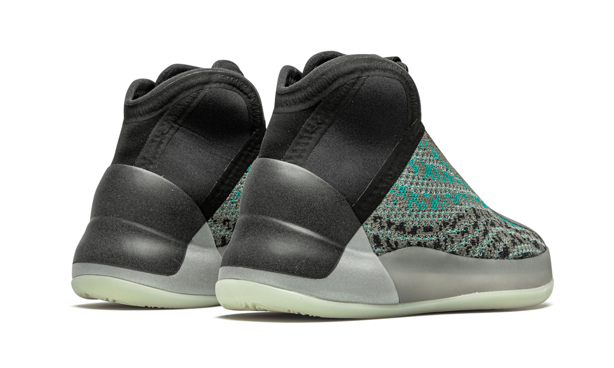 adidas yeezy qntm teal blue kids+G58865+diagnol right behind view