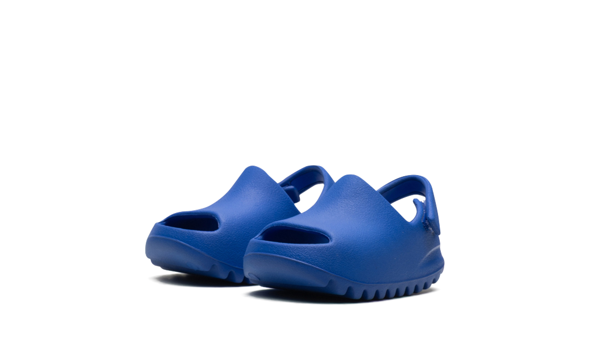adidas yeezy slide azure infants+ID4137+diagnol left view
