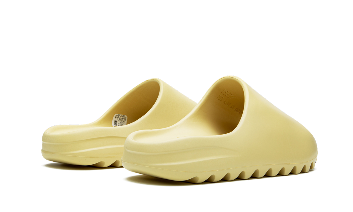 adidas yeezy slide desert sand+FW6344+diagnol right behind view