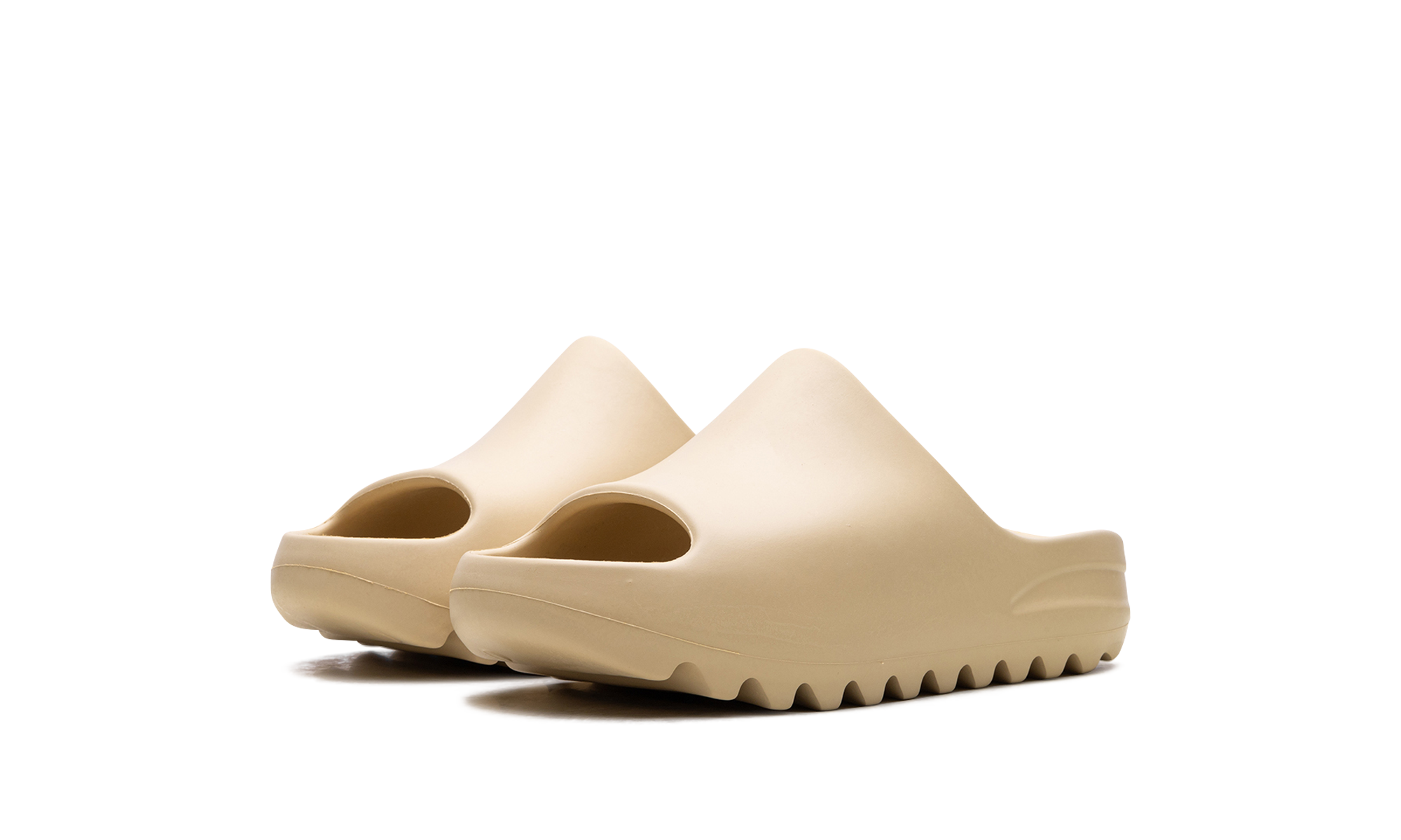 adidas yeezy slide desert sand kids+FW6346+diagnol left view