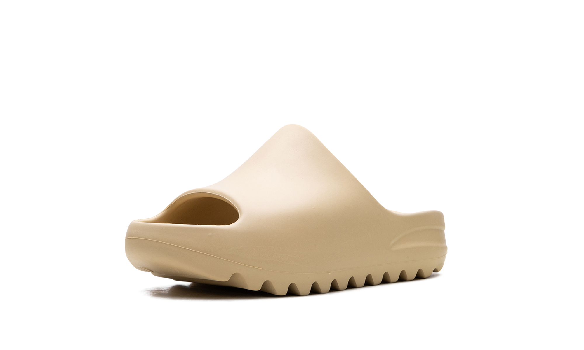 adidas yeezy slide desert sand kids+FW6346+left diagnol single view