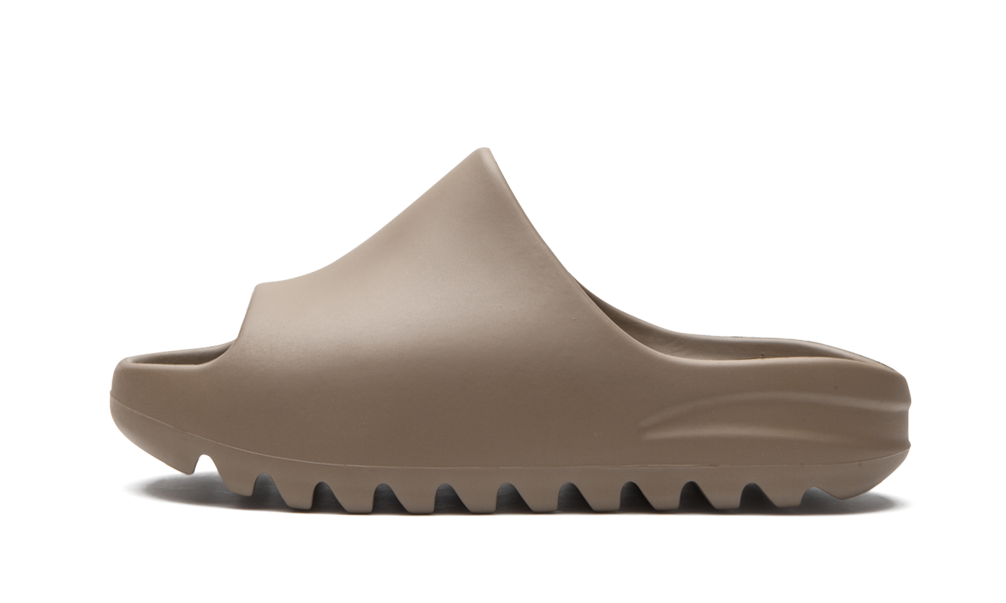 adidas yeezy slide earth brown kids+FV9907+diagnol right view 1