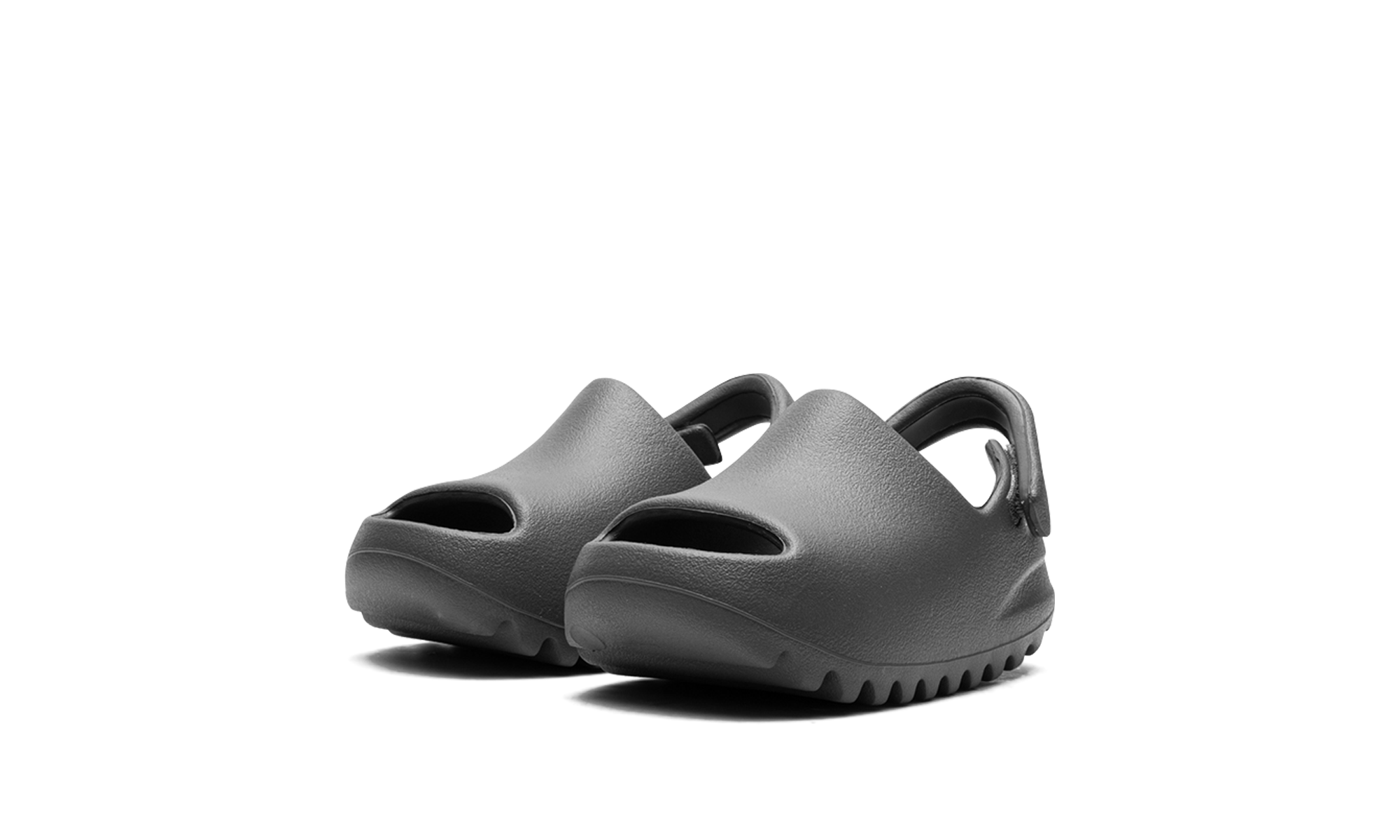 adidas yeezy slide granite infants+ID4136+diagnol left view