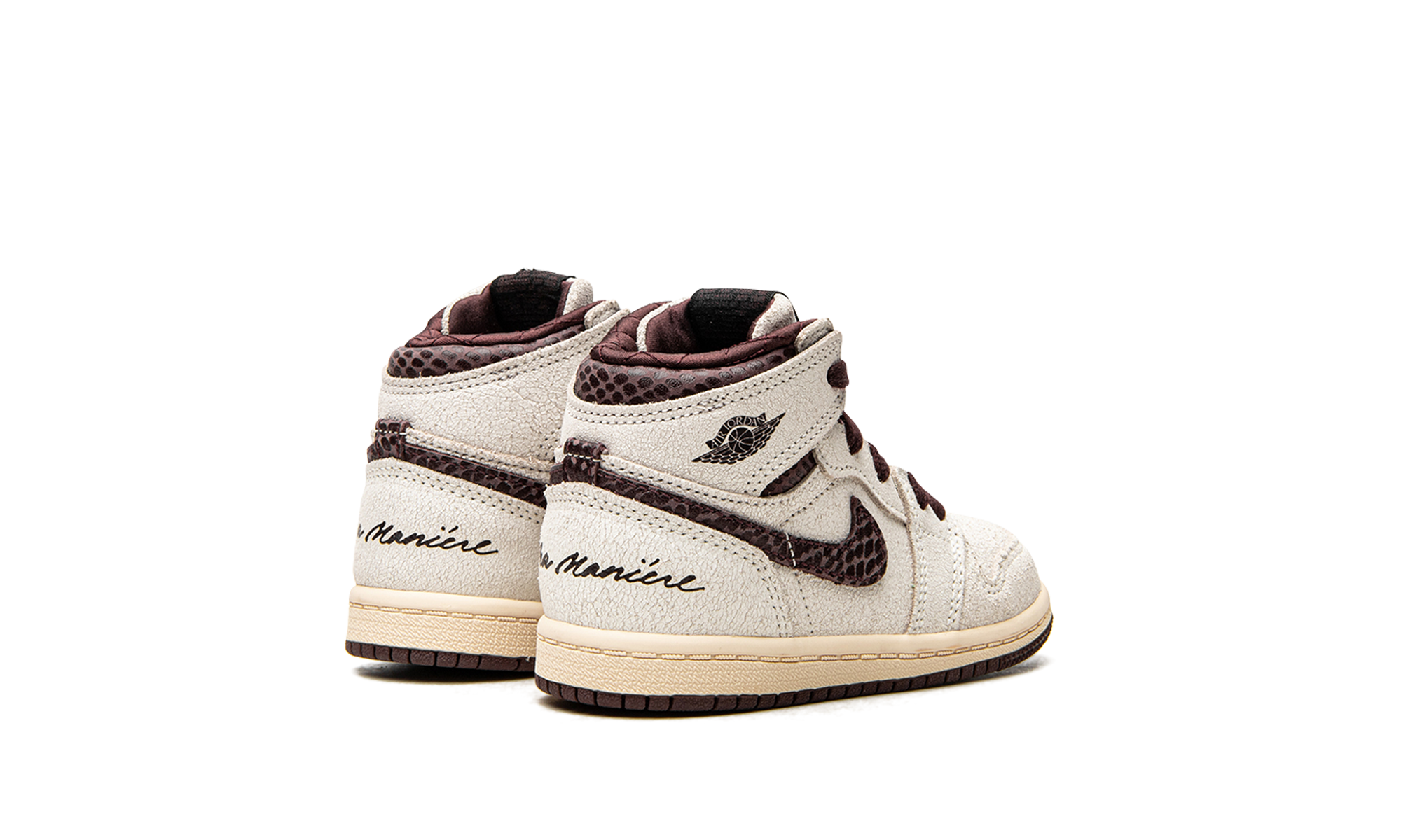 jordan 1 retro high og a ma maniere td+DO7098-100+diagnol right behind view