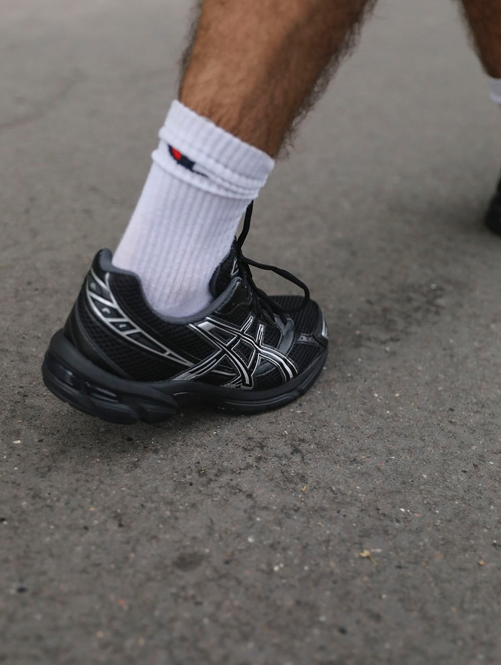 ASICS Gel-1130 Black Pure Silver, Lifestyle View 3, SKU 1201A906-001