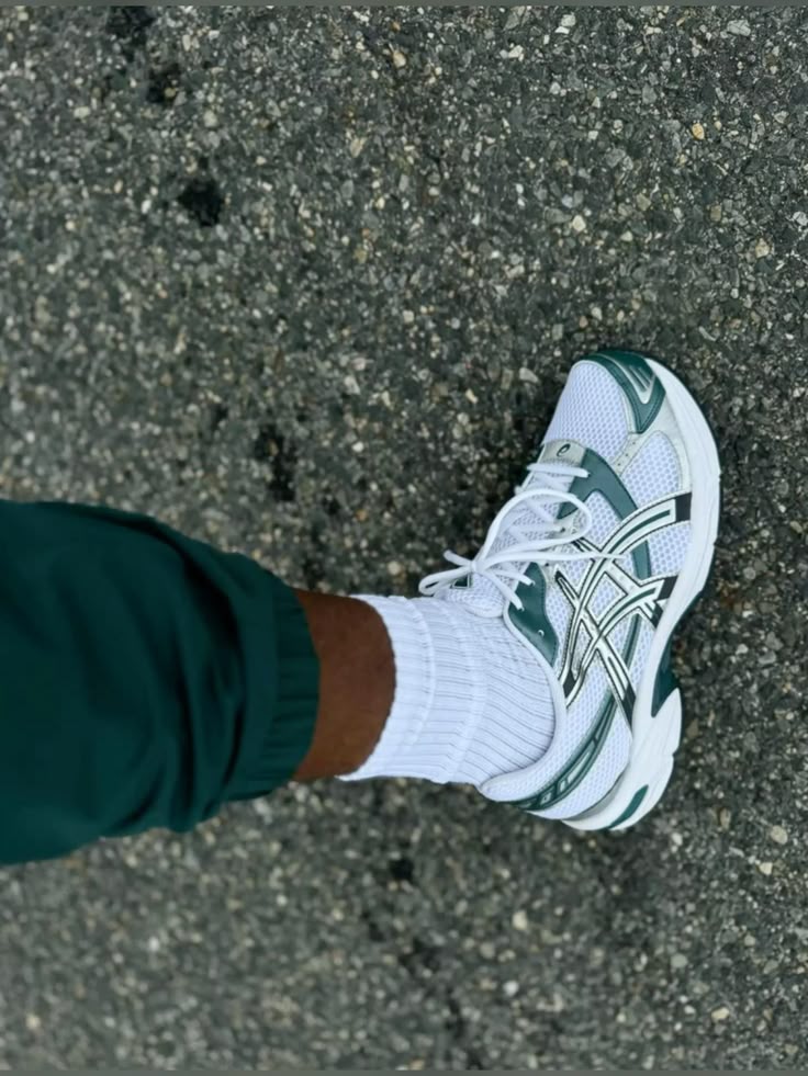 ASICS Gel-1130 Dark Neptune, Lifestyle View 4, SKU 1201A256-121