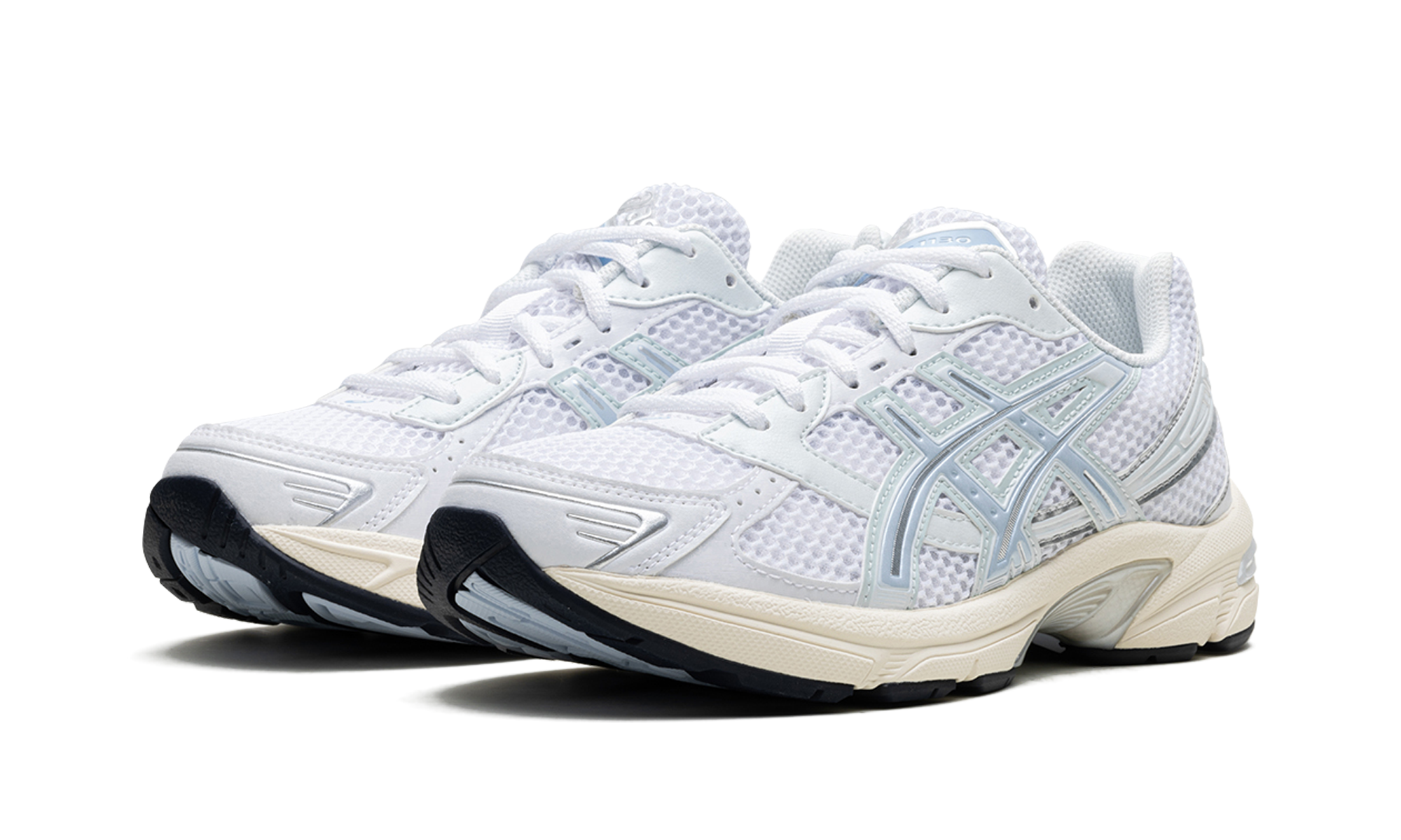 asics gel 1130 white soft sky women s+1202A502-100+diagnol left view