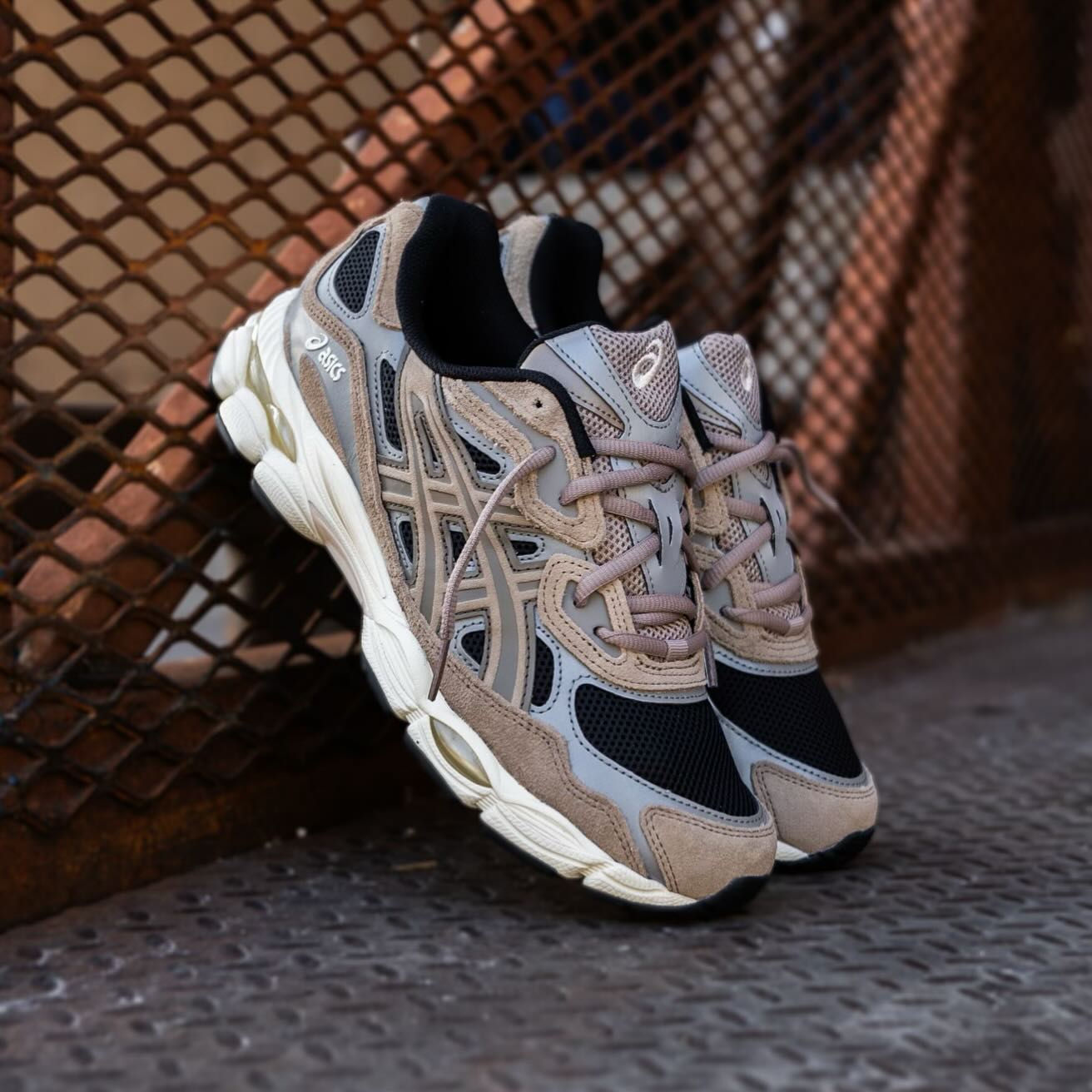 ASICS Gel-NYC Black Greige, Lifestyle View 1, SKU 1203A383-005
