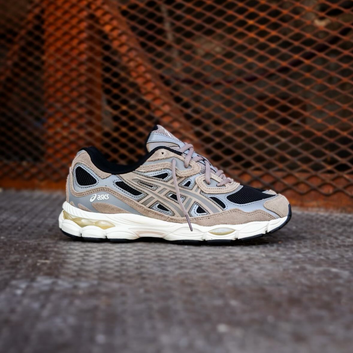 ASICS Gel-NYC Black Greige, Lifestyle View 2, SKU 1203A383-005