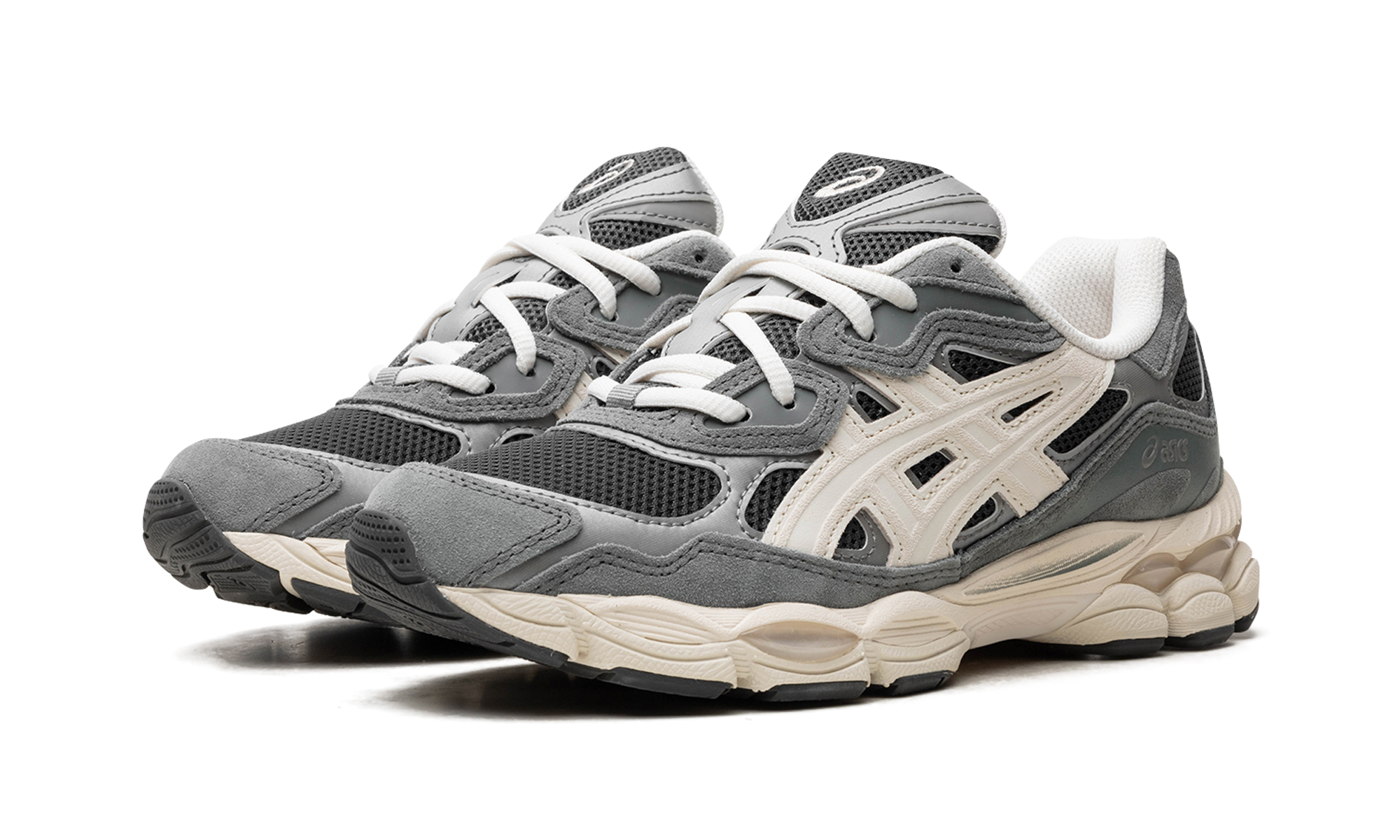 asics gel nyc graphite grey smoke grey+1203A383-002+diagnol left view