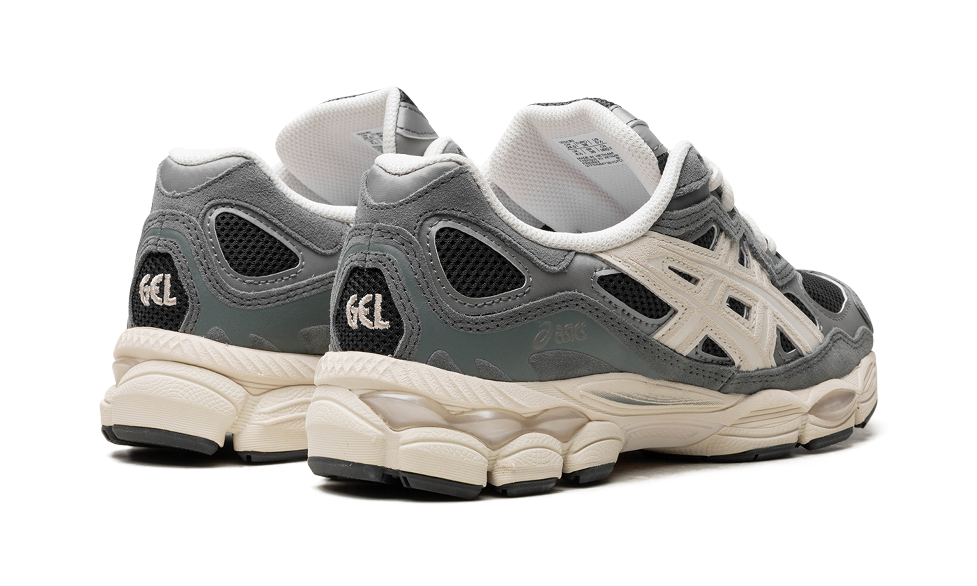 asics gel nyc graphite grey smoke grey+1203A383-002+diagnol right behind view
