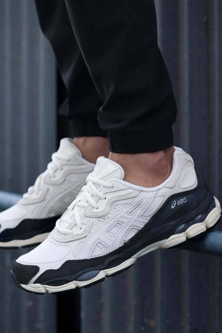 ASICS Gel-NYC White Smoke Grey, Lifestyle View 3, SKU 1203A383-111