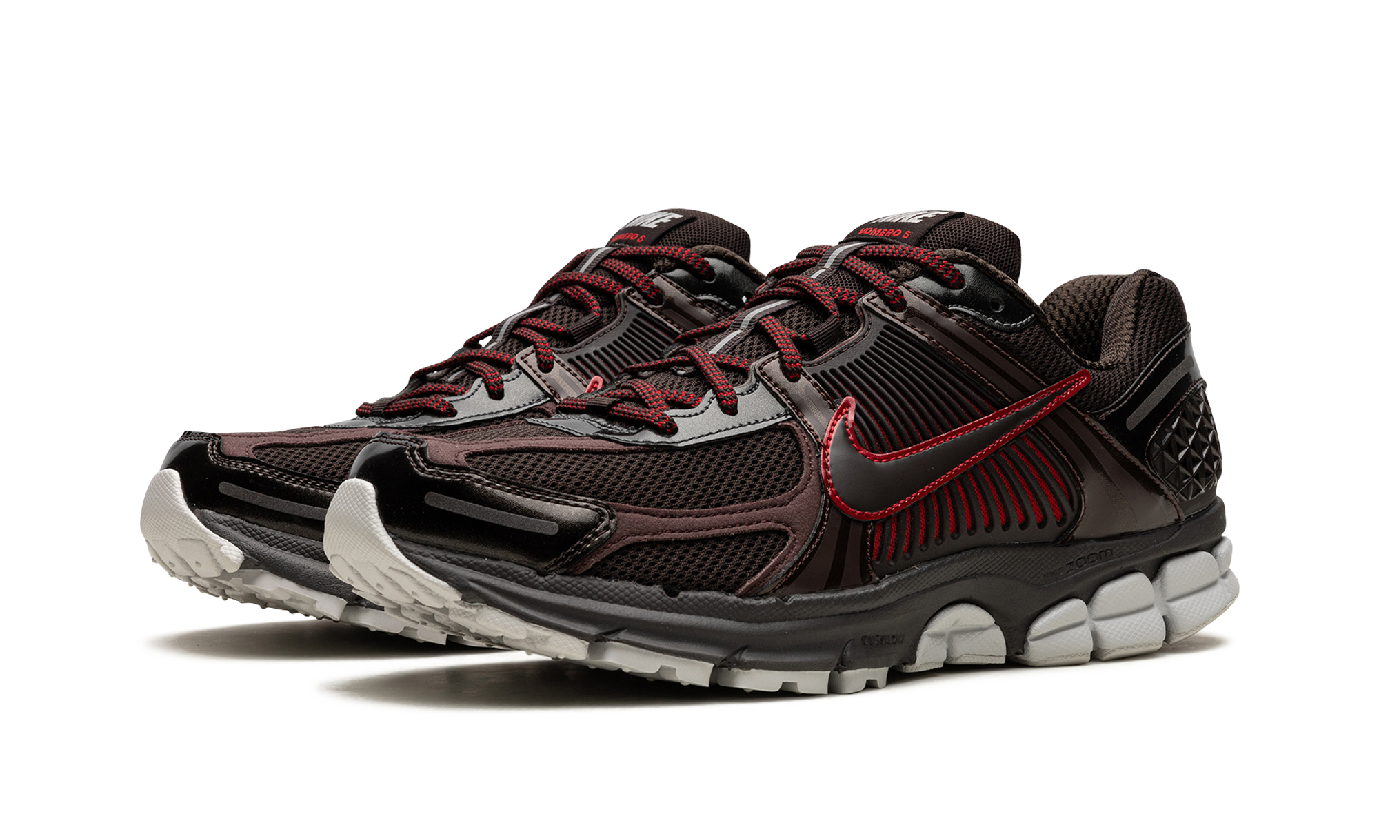 nike zoom vomero 5 velvet brown+FN3420-200+diagnol left view