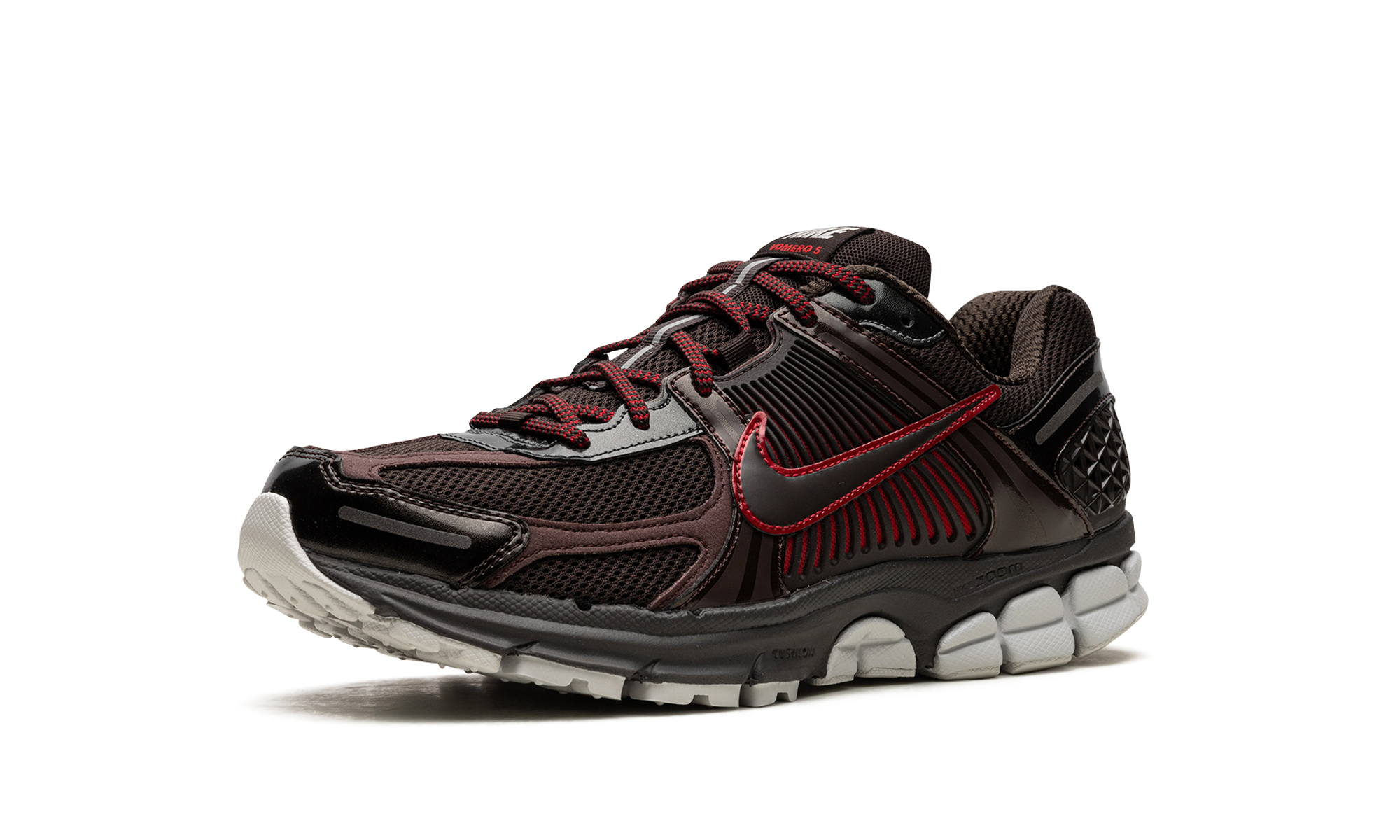 nike zoom vomero 5 velvet brown+FN3420-200+left diagnol single view
