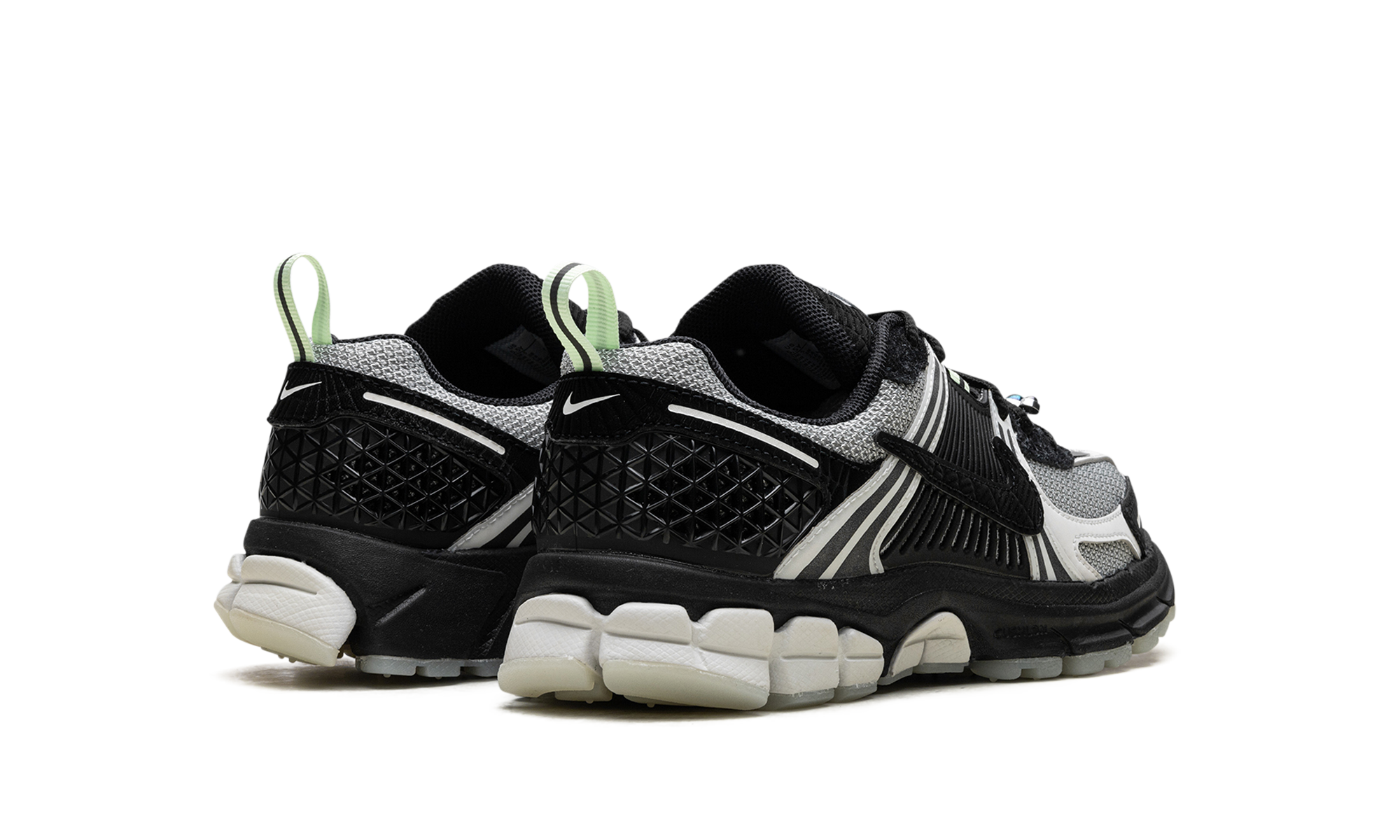 nike zoom vomero 5 spider gs+HQ3477-001+diagnol right behind view