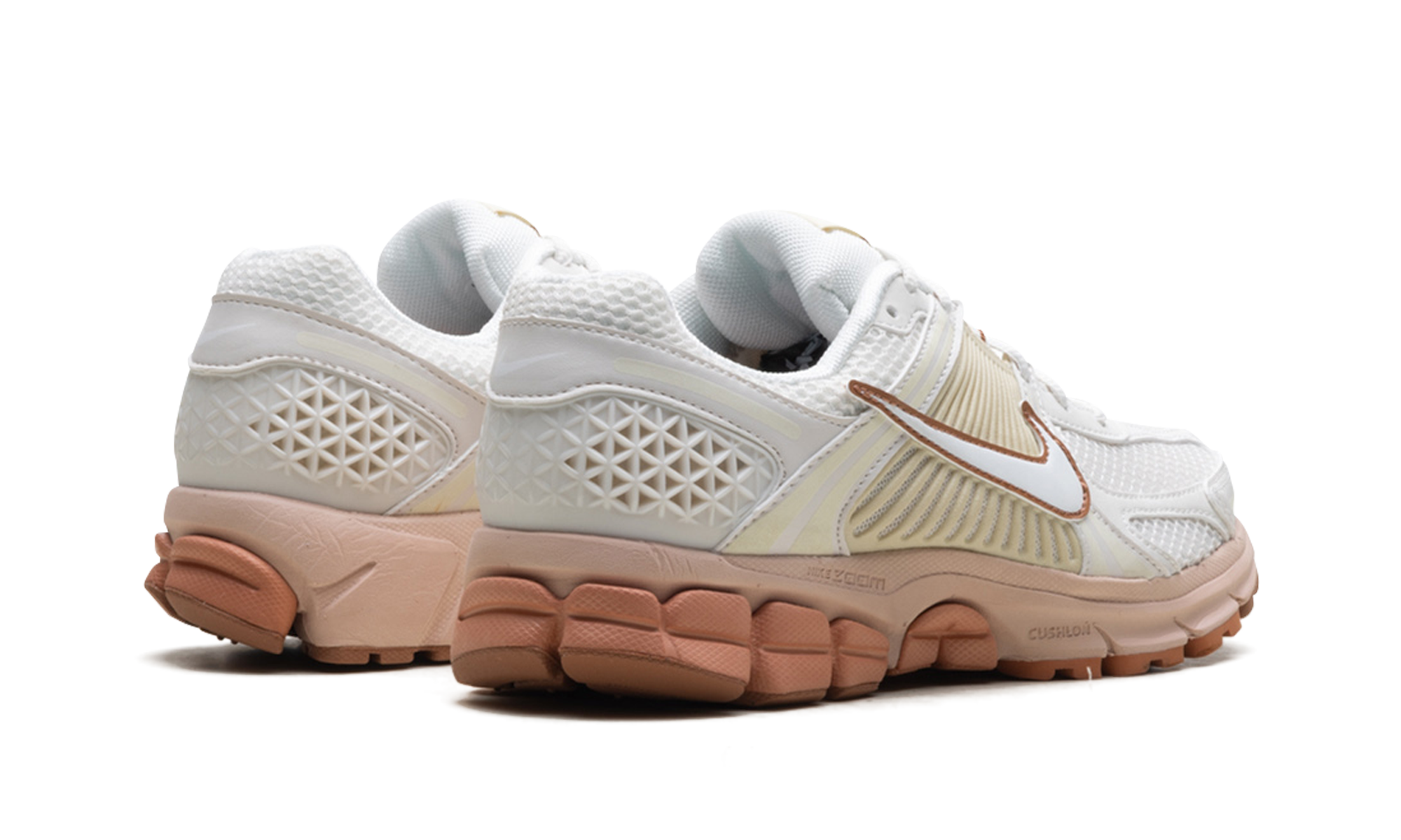 nike zoom vomero 5 particle beige terra blush women s+FJ2028-002+diagnol right behind view