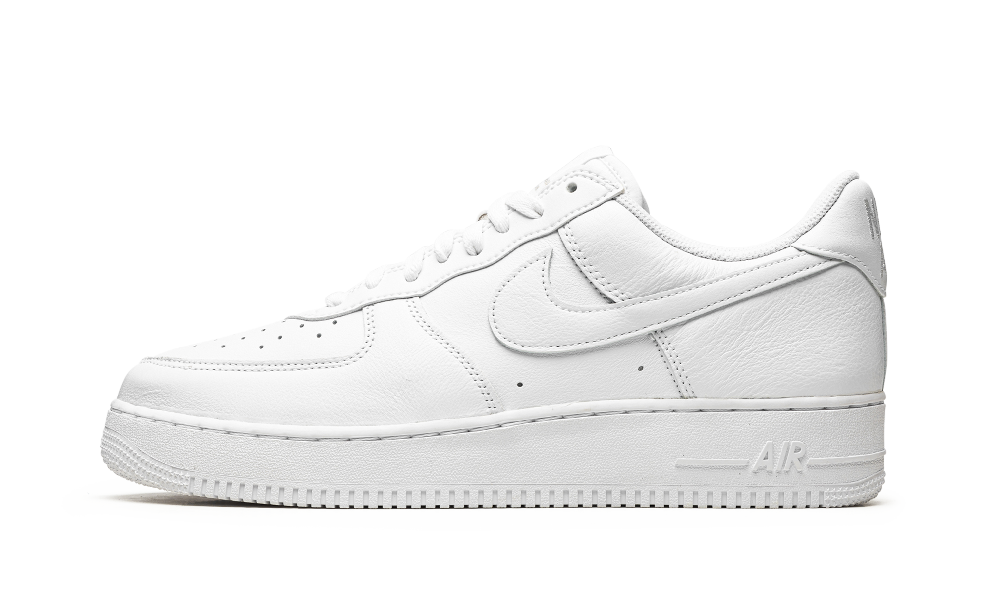 nike air force 1 07 low color of the month triple white+DJ3911-100+diagnol right view 1