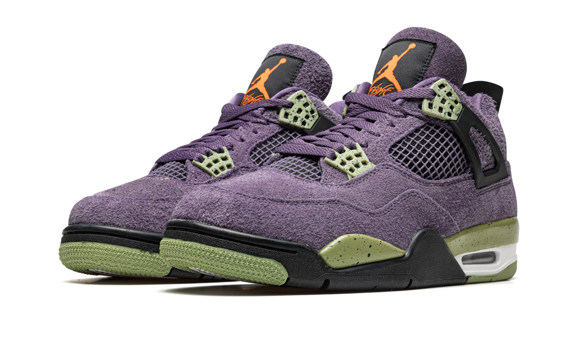 jordan 4 retro canyon purple women s+AQ9129-500+diagnol left view