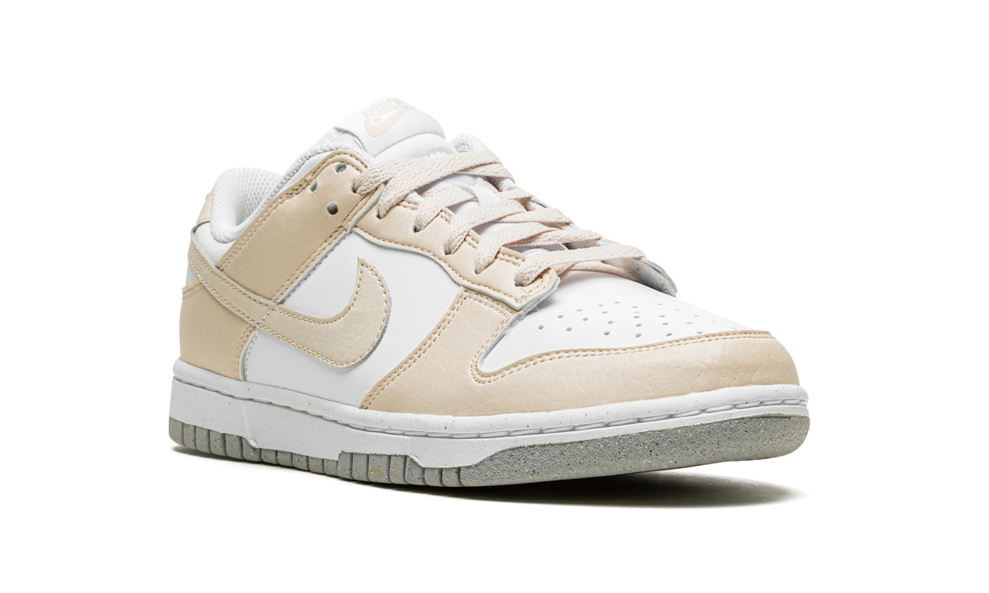 nike dunk low next nature white light orewood brown women s+DN1431-100+diagnol right view