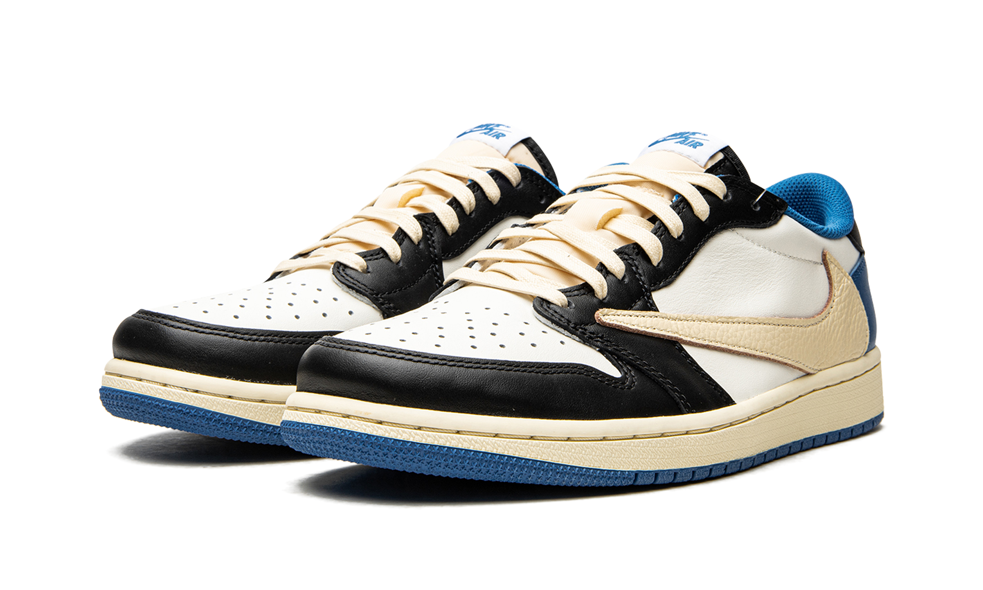 jordan 1 retro low og sp fragment x travis scott+DM7866-140+diagnol left view
