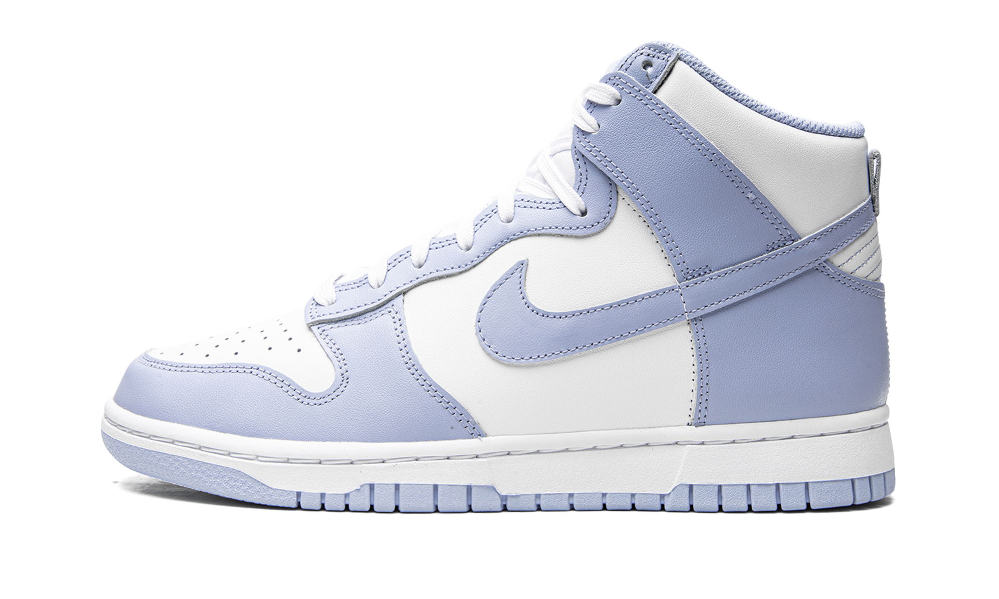 nike dunk high aluminum women s+DD1869-107+diagnol right view 1