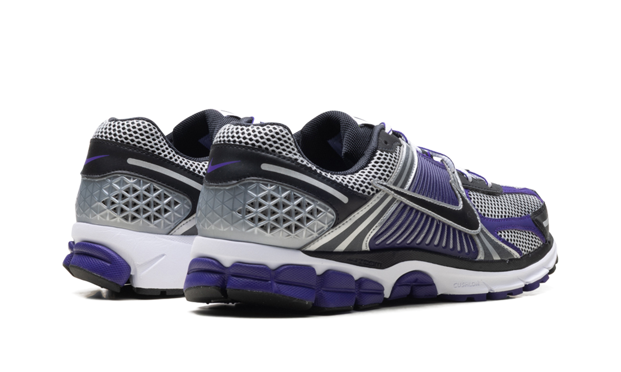 nike zoom vomero 5 metallic silver court purple+IM2220-095+diagnol right behind view