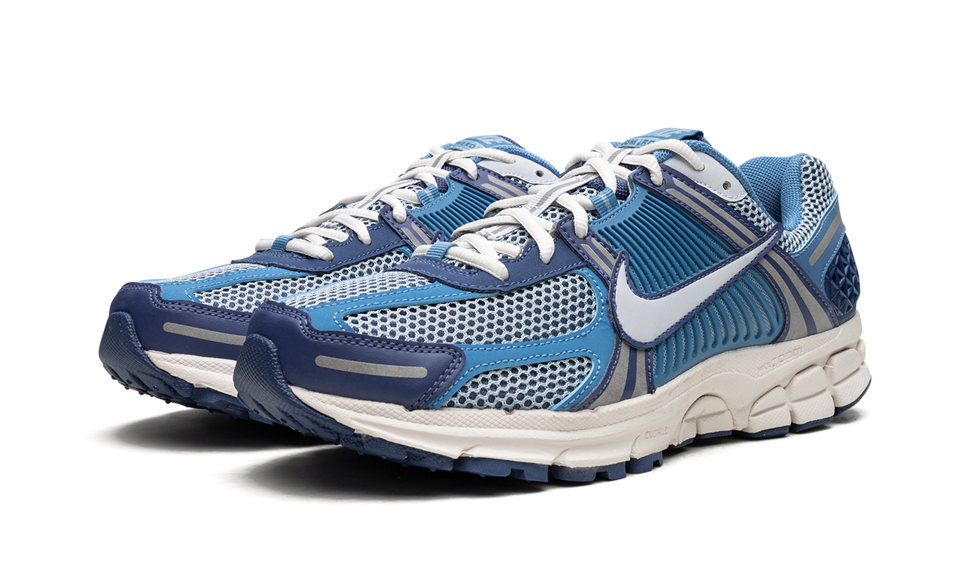 nike zoom vomero 5 mystic navy worn blue+FB9149-400+diagnol left view