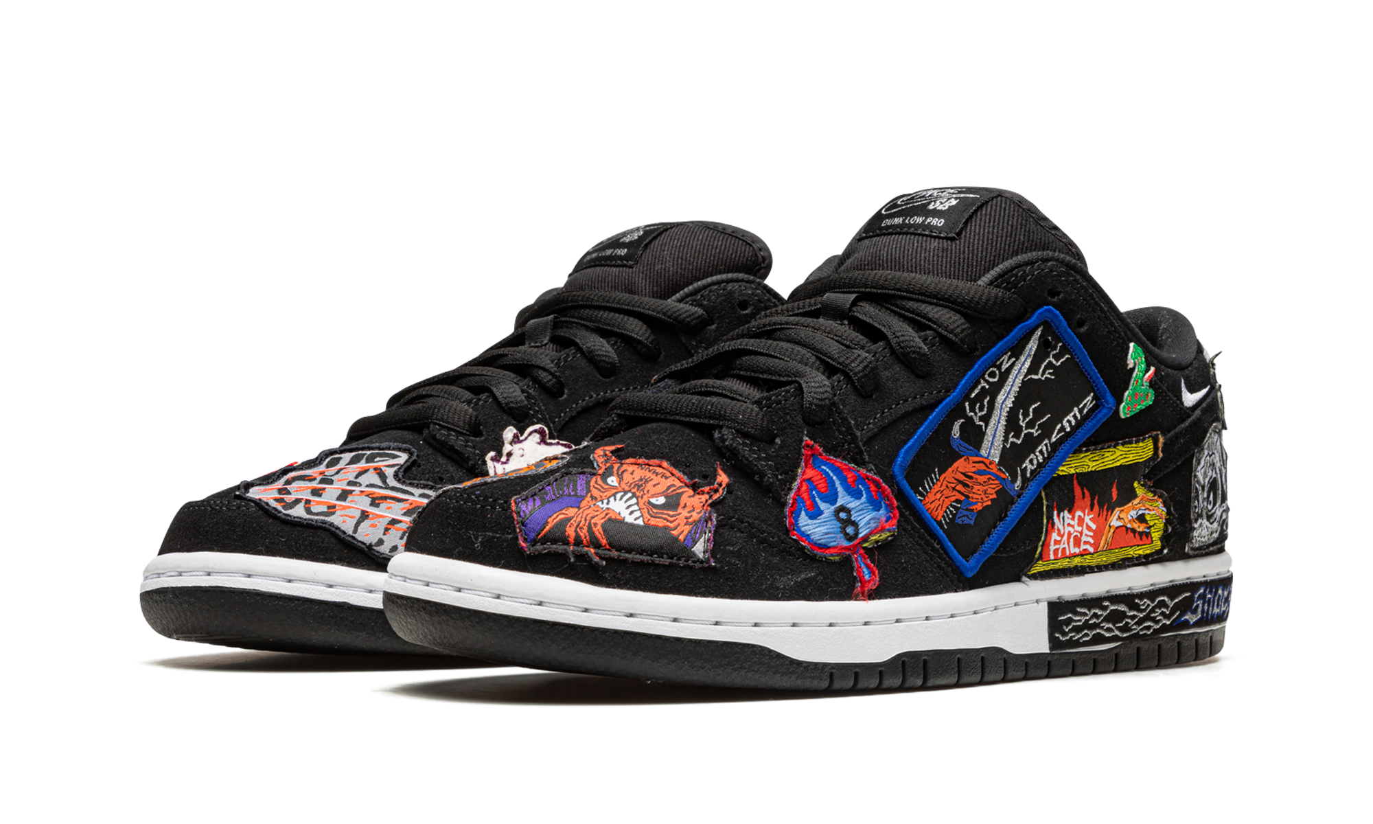 nike sb dunk low pro qs neckface+DQ4488-001+diagnol left view