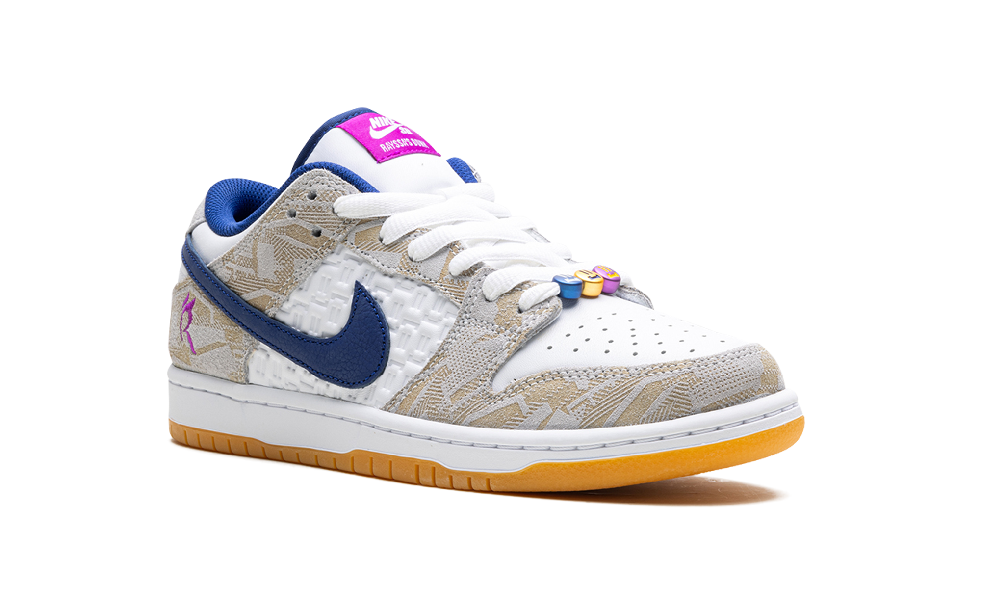 nike sb dunk low rayssa leal+FZ5251-001+diagnol right view