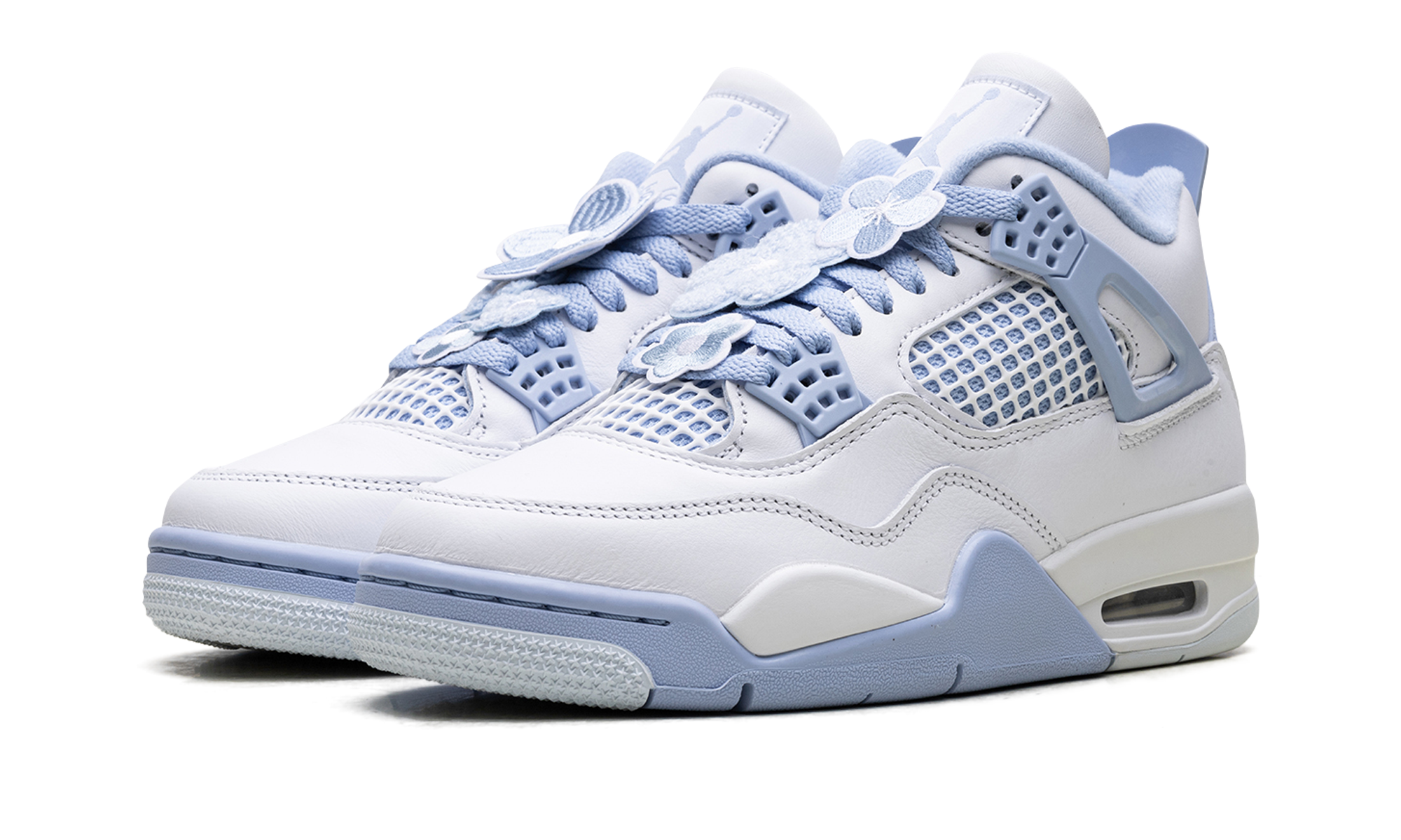 jordan 4 retro forget me not women s+HV0823-100+diagnol left view