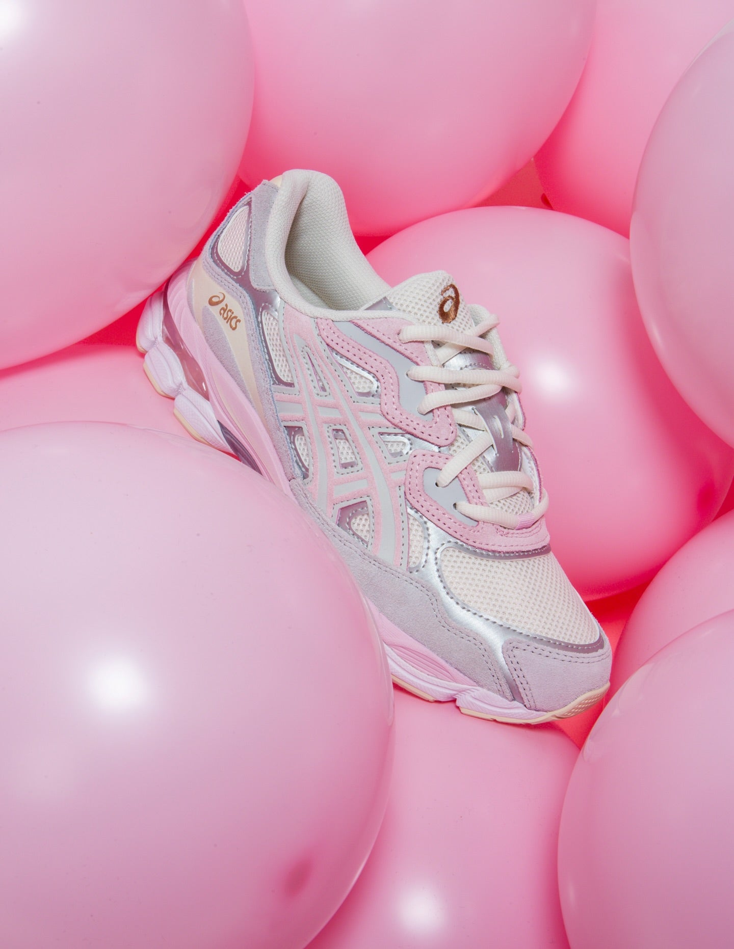 ASICS Gel-NYC Concrete Barely Rose, Lifestyle View 1, SKU 1203A383-028