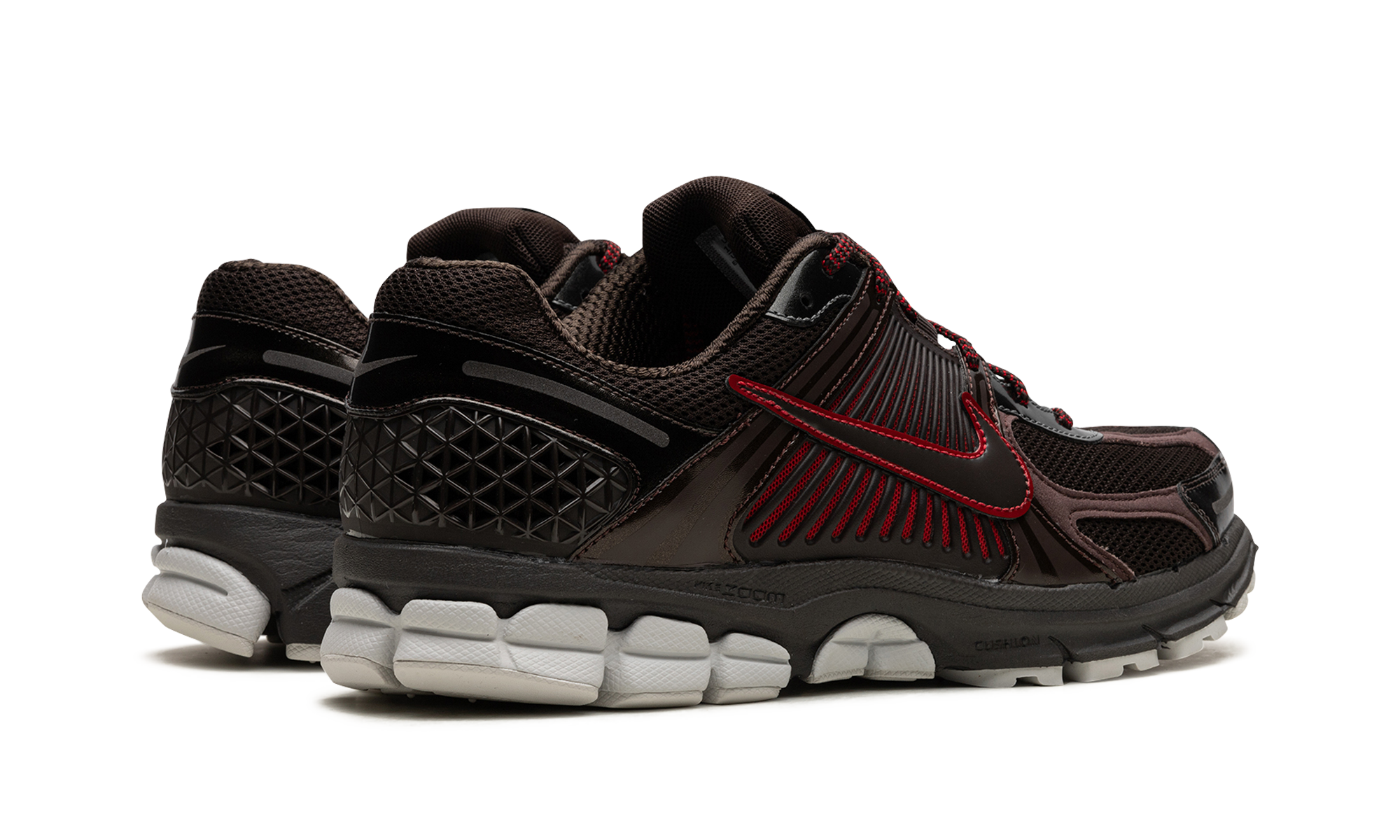 nike zoom vomero 5 velvet brown+FN3420-200+diagnol right behind view