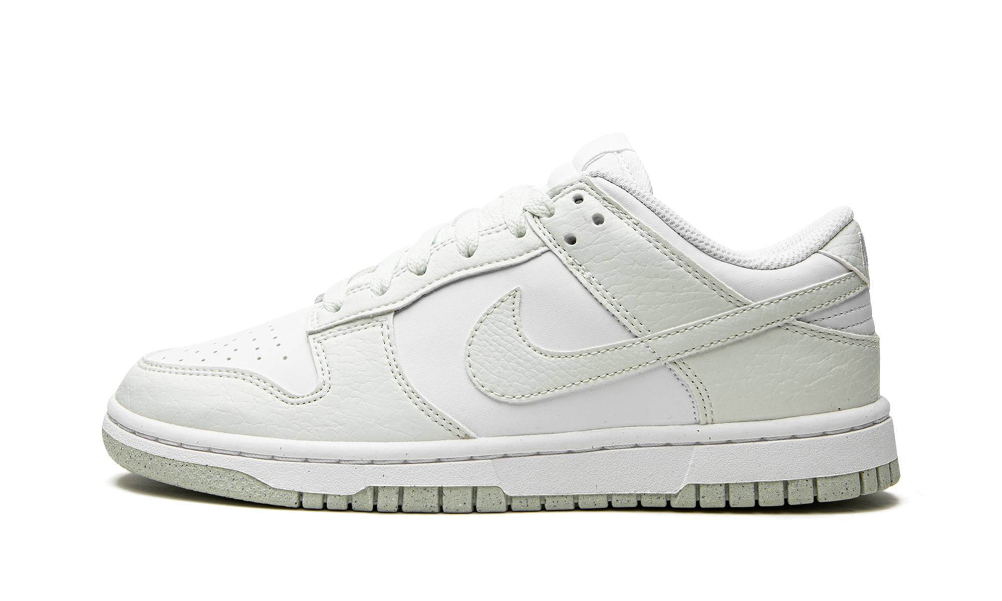 nike dunk low next nature white mint women s+DN1431-102+diagnol right view 1