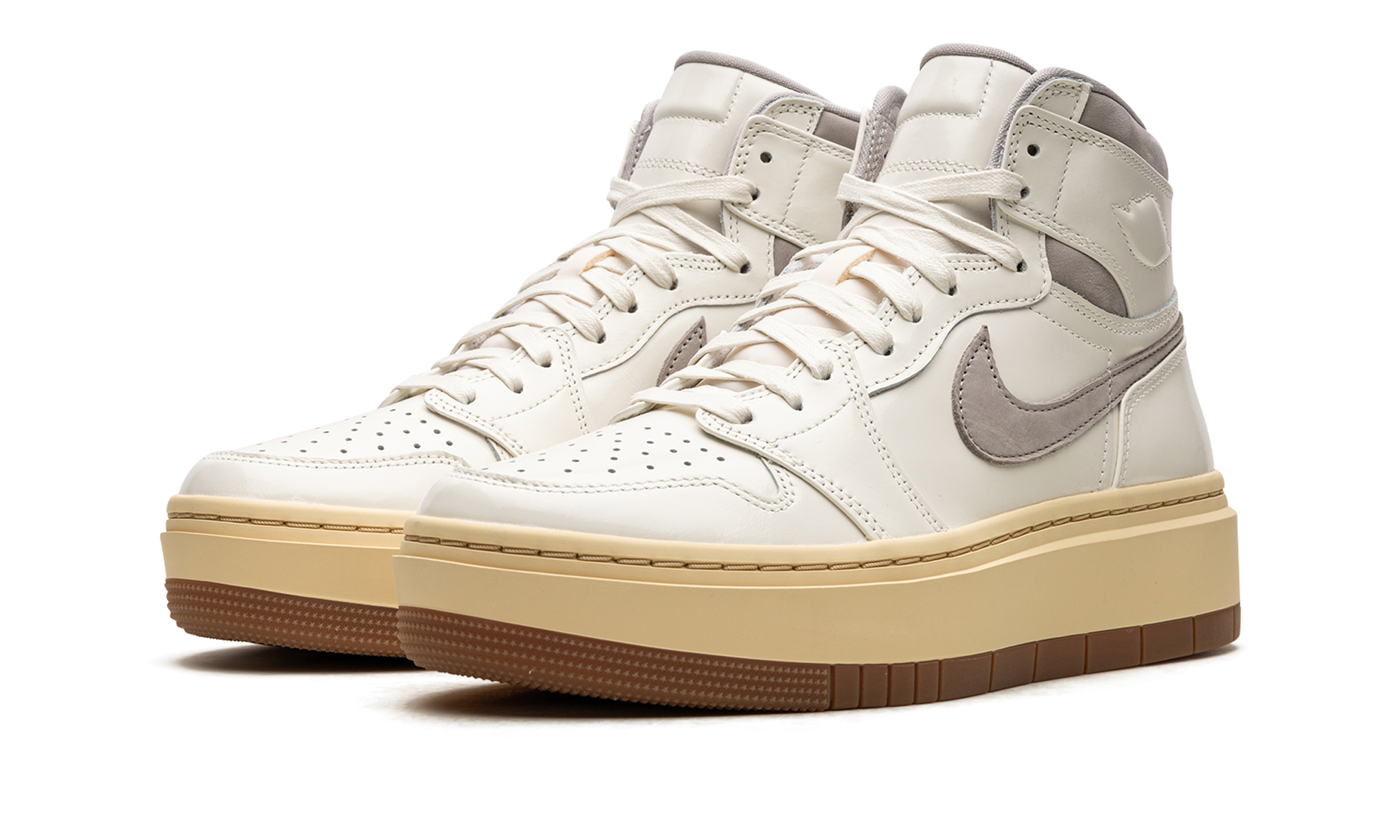 jordan 1 elevate high college grey women s+DZ3744-100+diagnol left view