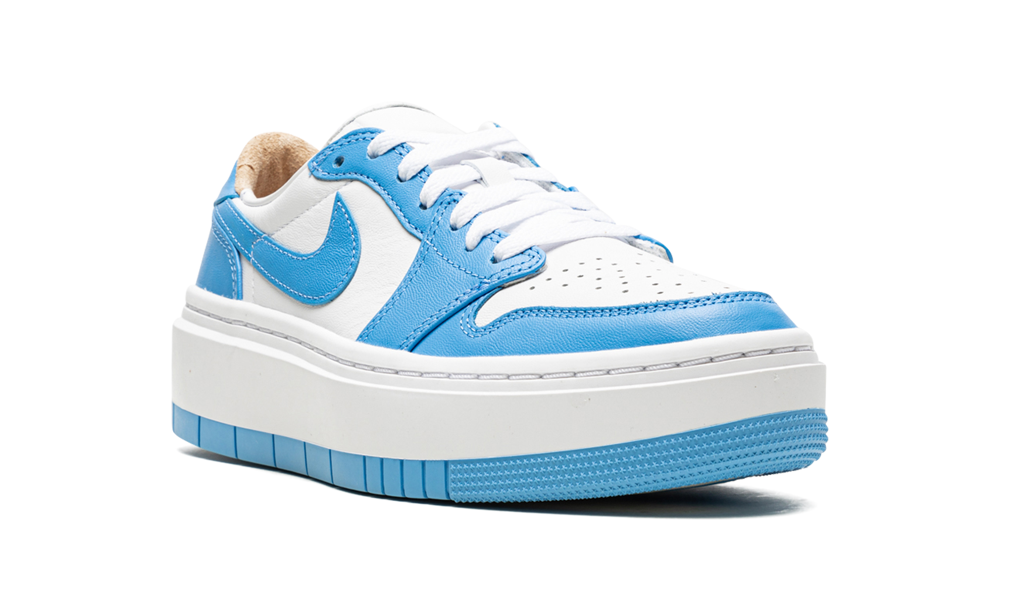 jordan 1 elevate low se university blue women s+DQ3698-141+diagnol right view