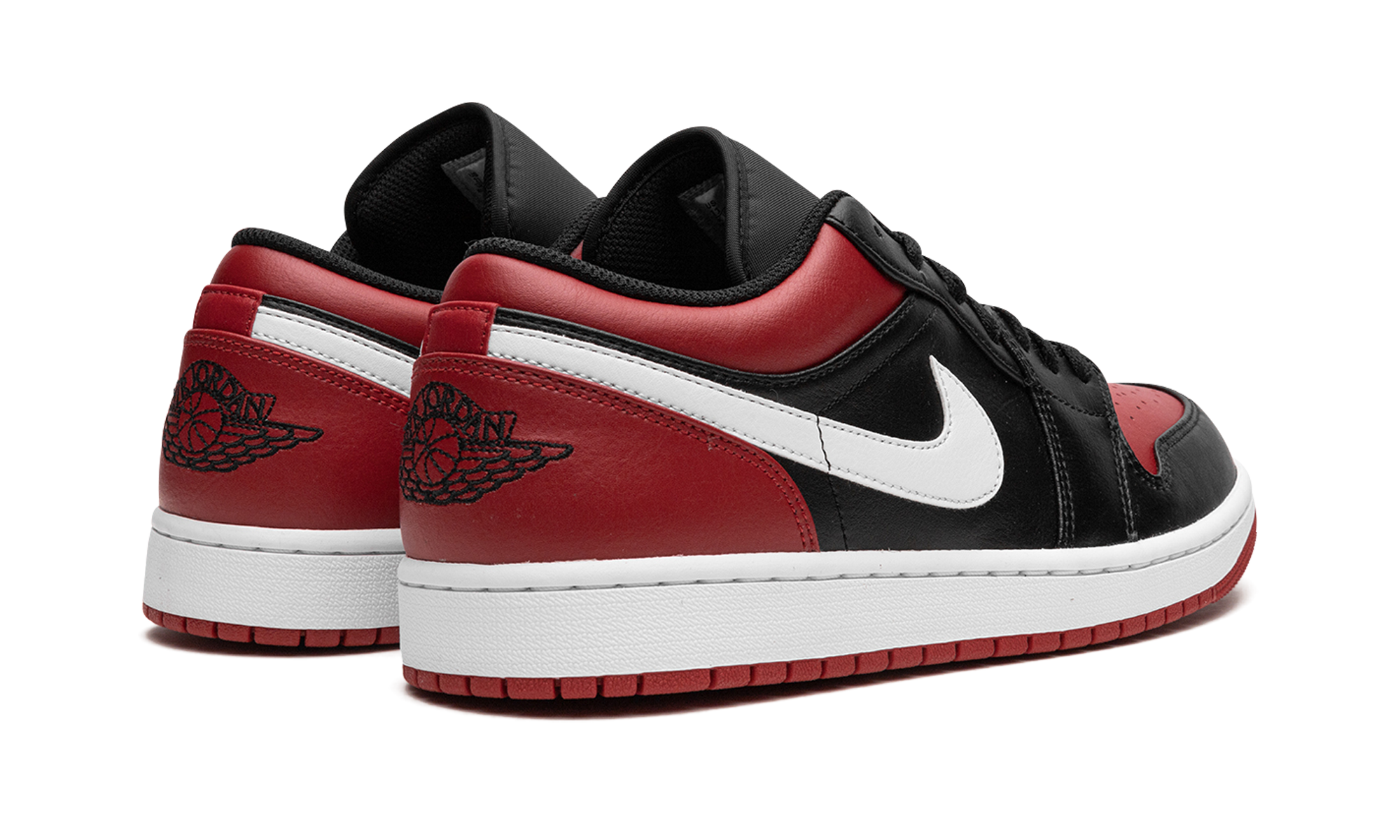 jordan 1 low alternate bred toe+553558-066+diagnol right behind view