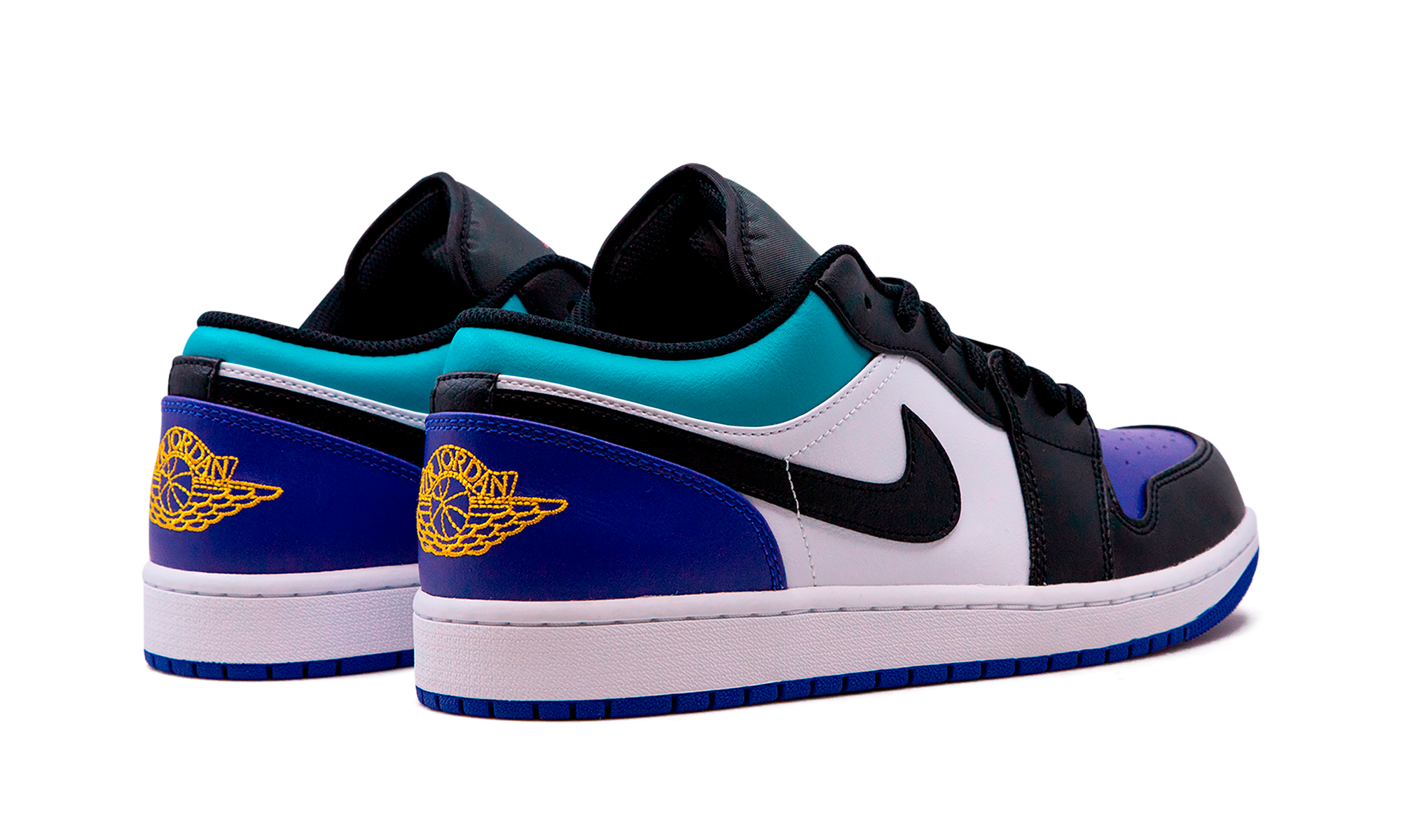 jordan 1 low aqua+553558-154+diagnol right behind view