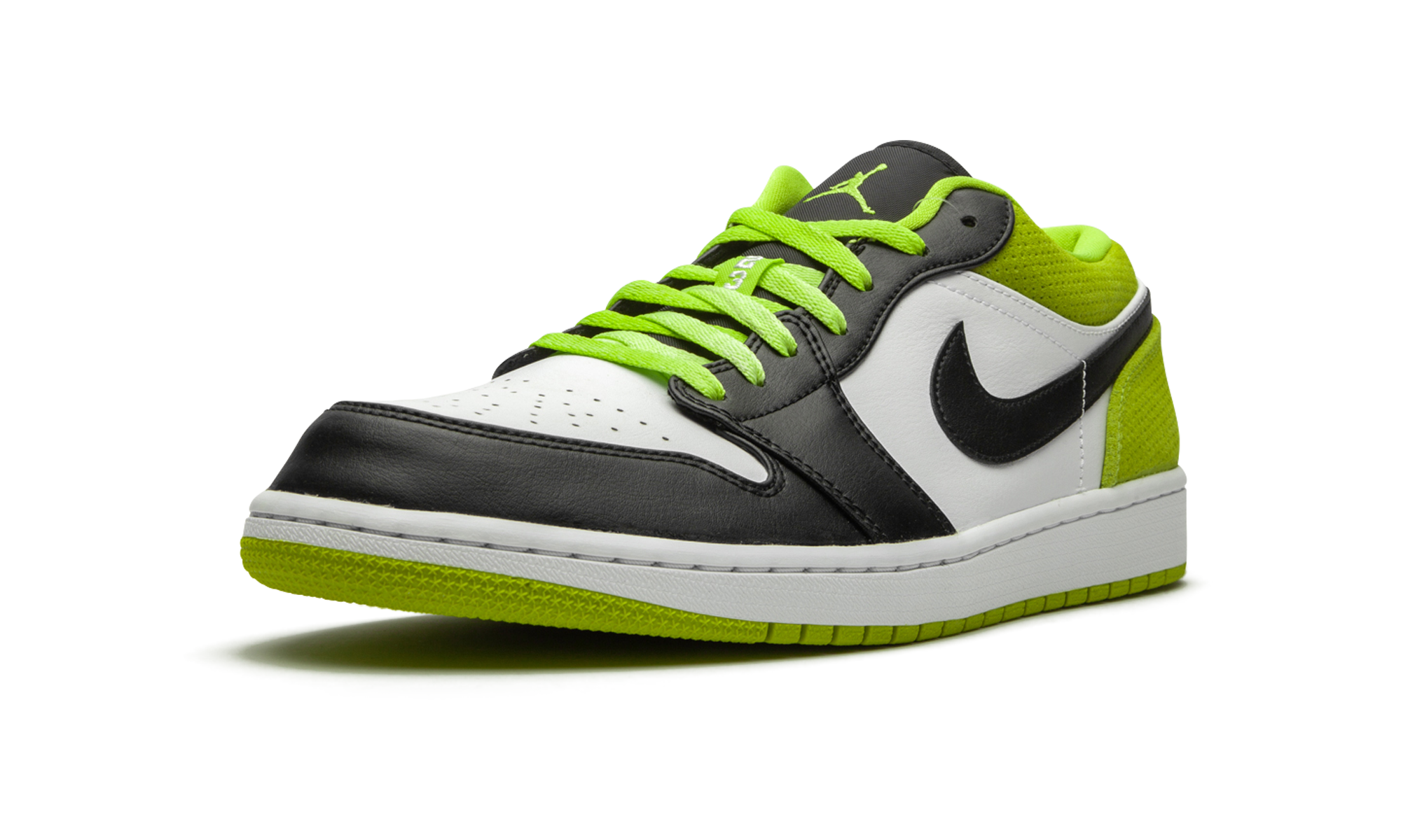 jordan 1 low black cyber+CK3022-003+left diagnol single view