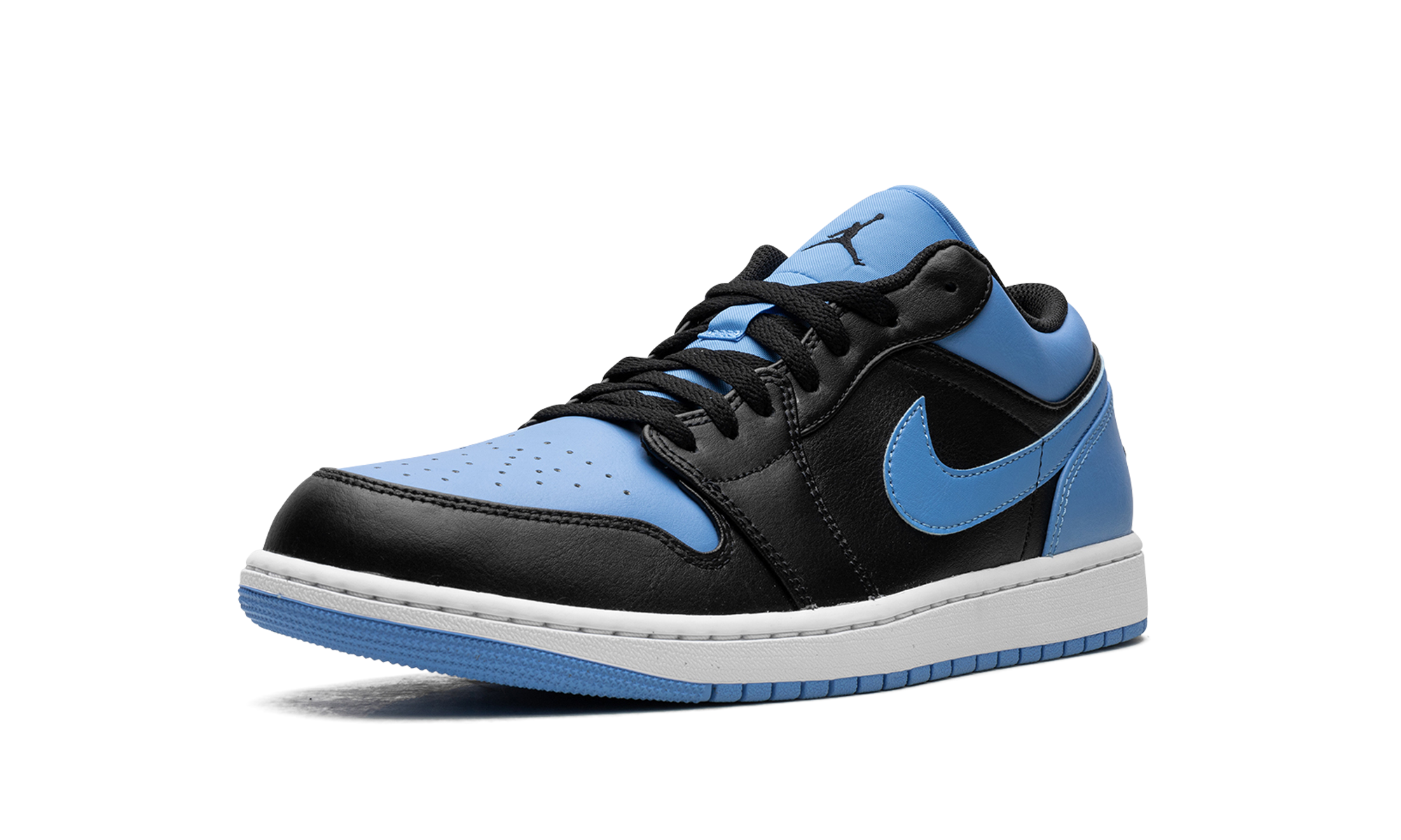 jordan 1 low black university blue+553558-041+left diagnol single view