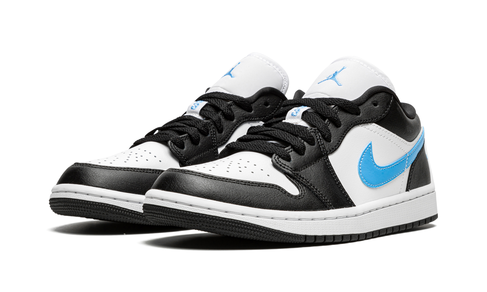jordan 1 low black university blue white women s+DC0774-041+diagnol left view
