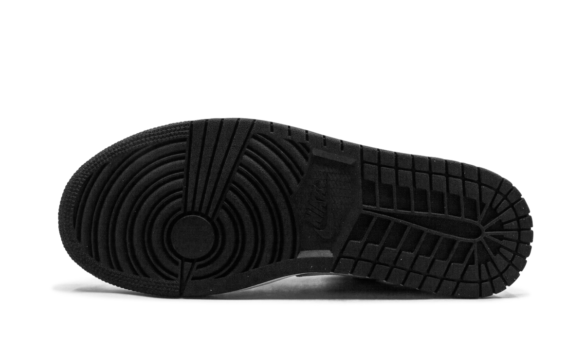 jordan 1 low black white women s+AO9944-001+bottom view