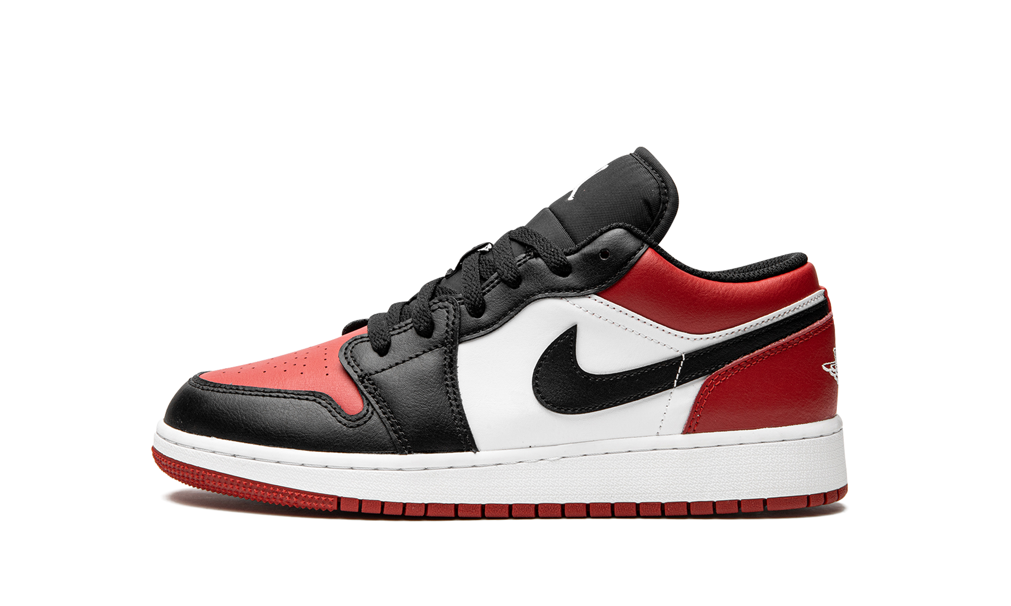 jordan 1 low bred toe gs+553560-612+diagnol right view 1