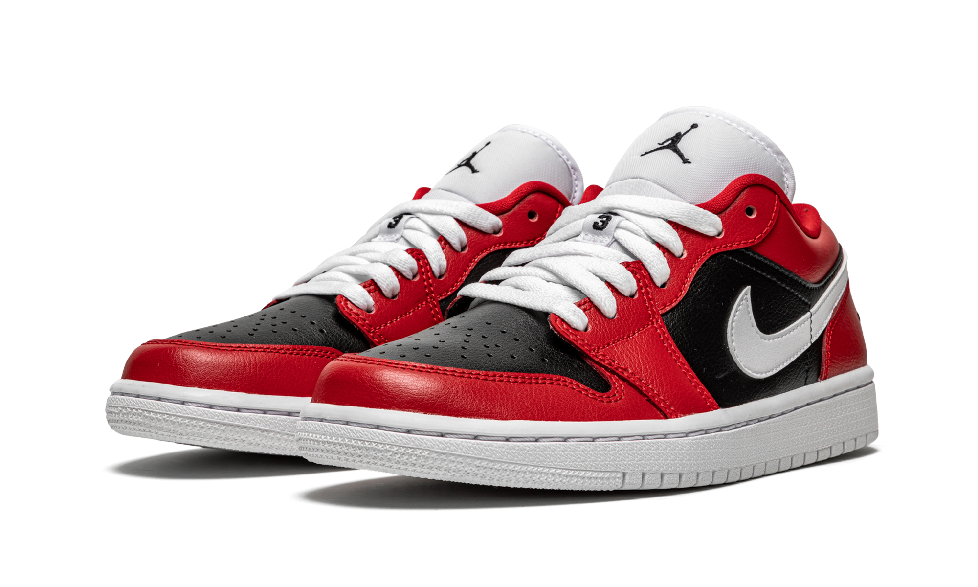 jordan 1 low chicago flip women s+DC0774-603+diagnol left view