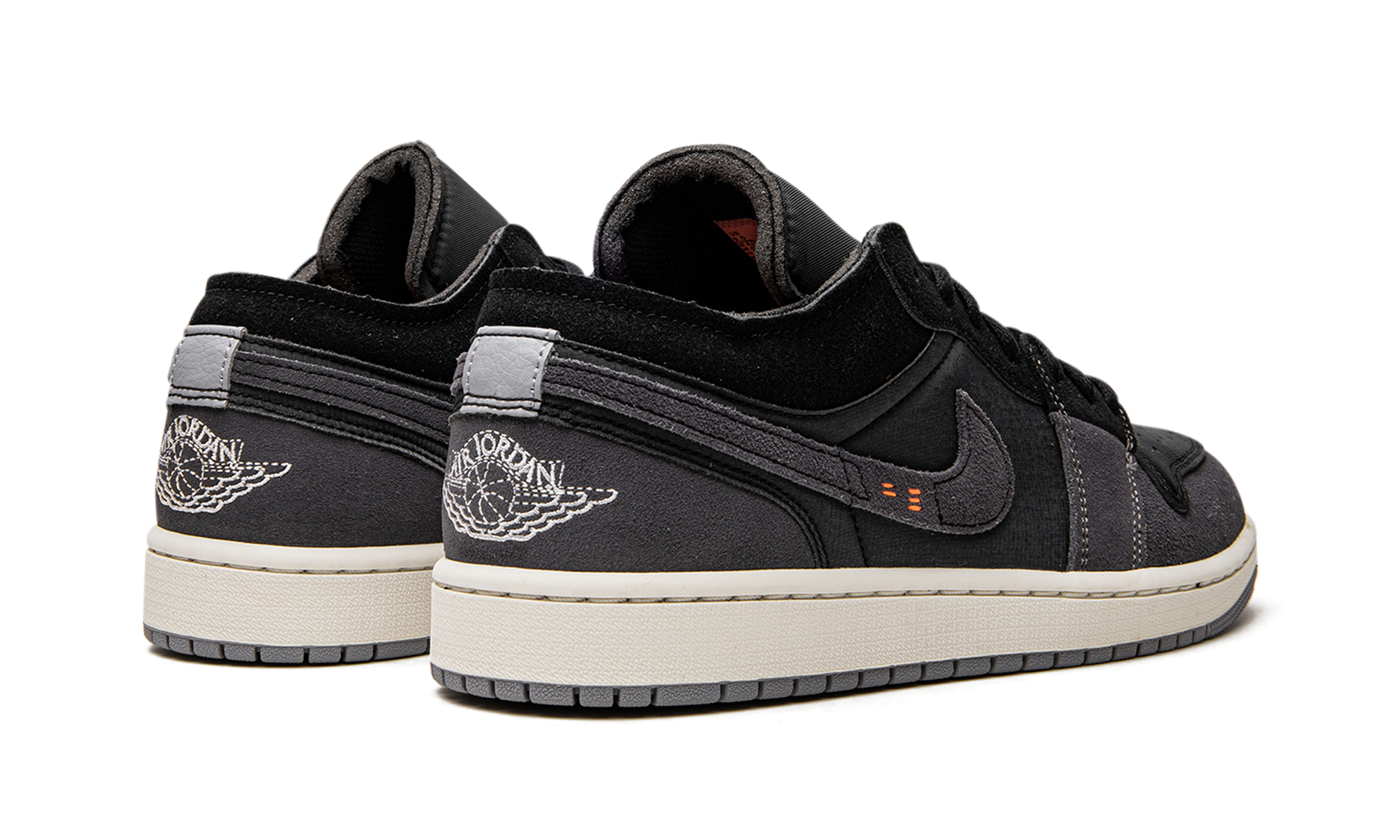 jordan 1 low craft inside out black+DN1635-001+diagnol right behind view