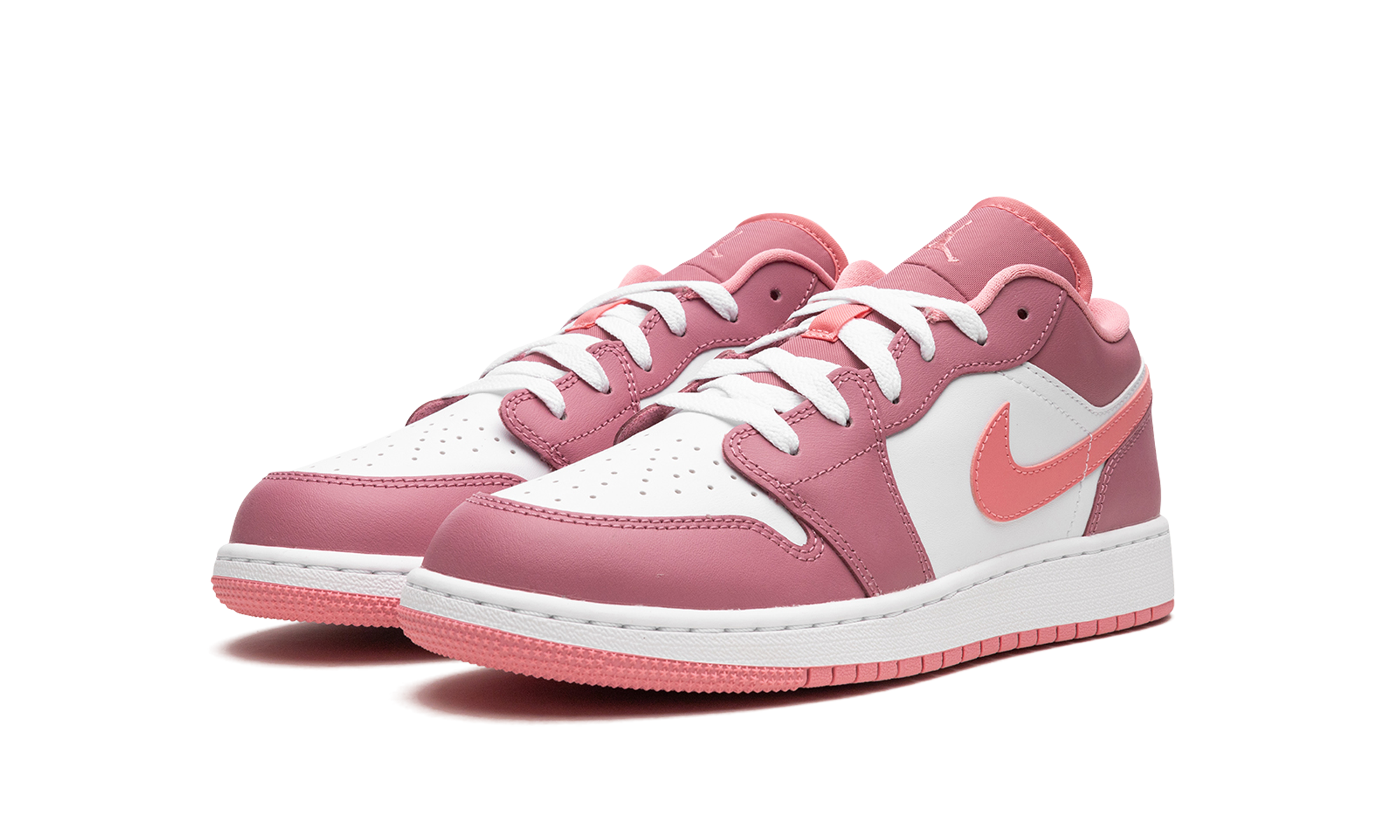 jordan 1 low desert berry gs+553560-616+diagnol left view